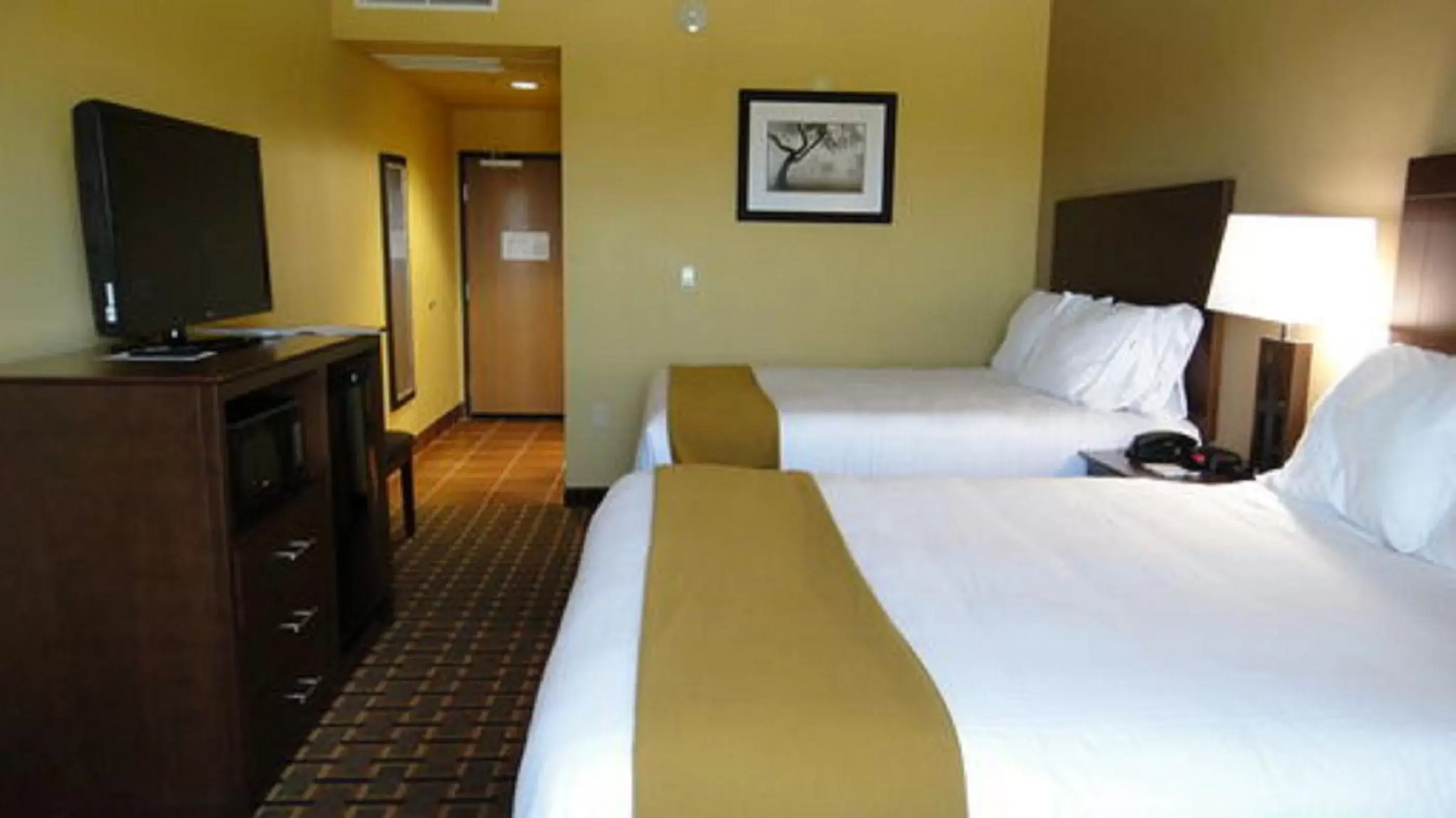 Bed in Holiday Inn Express & Suites George West, an IHG Hotel