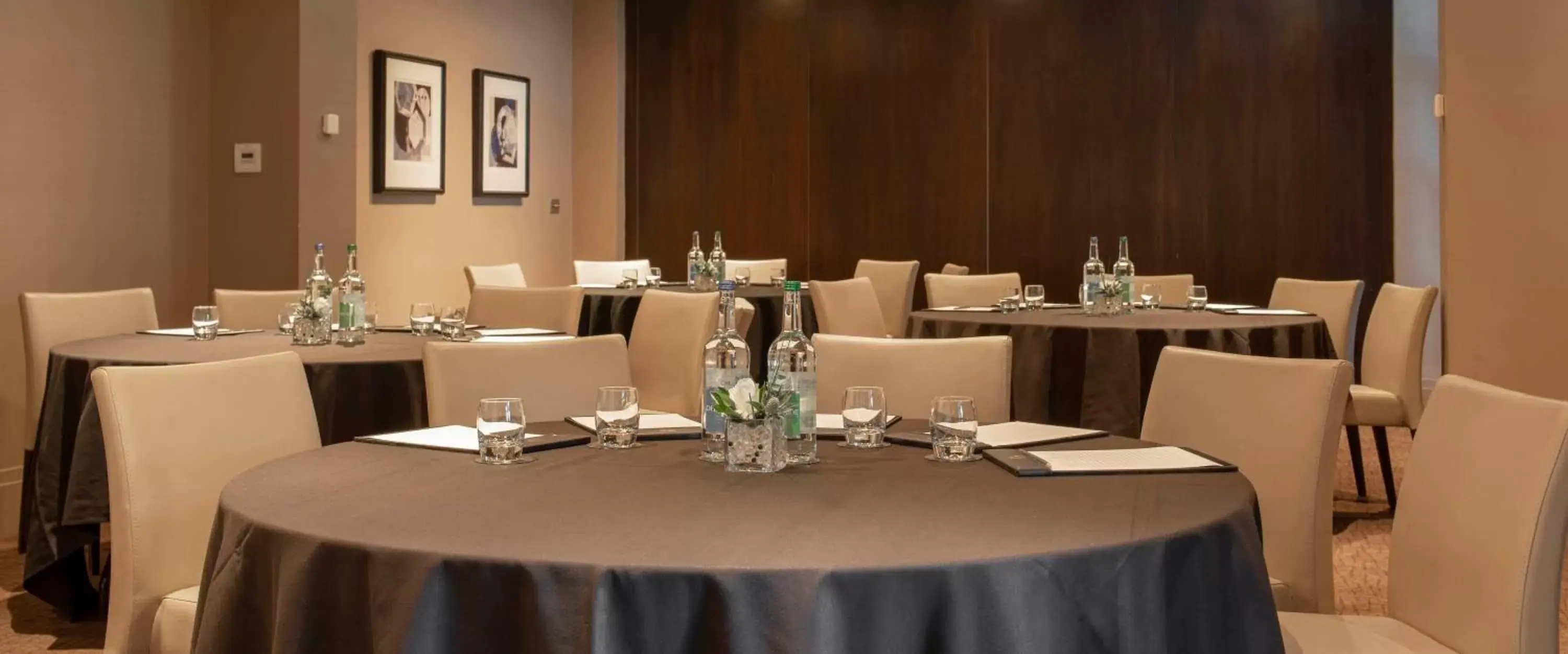 Meeting/conference room, Restaurant/Places to Eat in Dakota Edinburgh