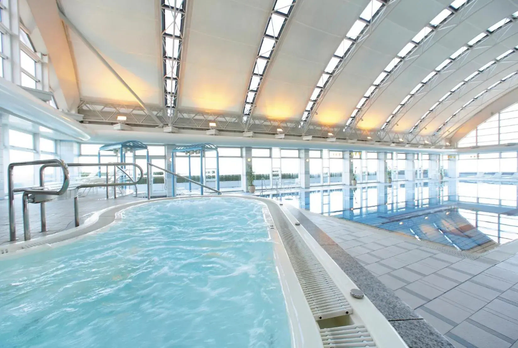 Swimming Pool in Rihga Royal Hotel Hiroshima