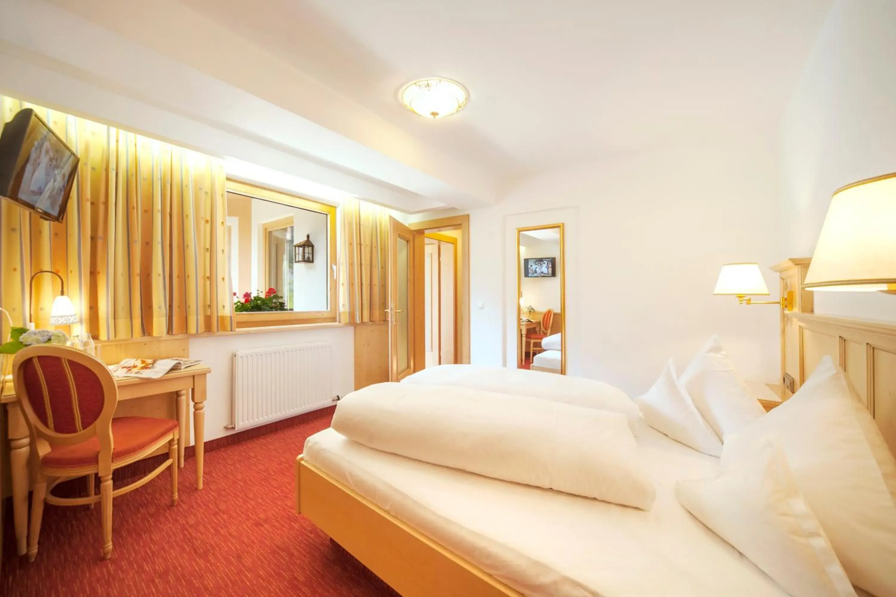 Bed in Hotel Garni Glockenstuhl