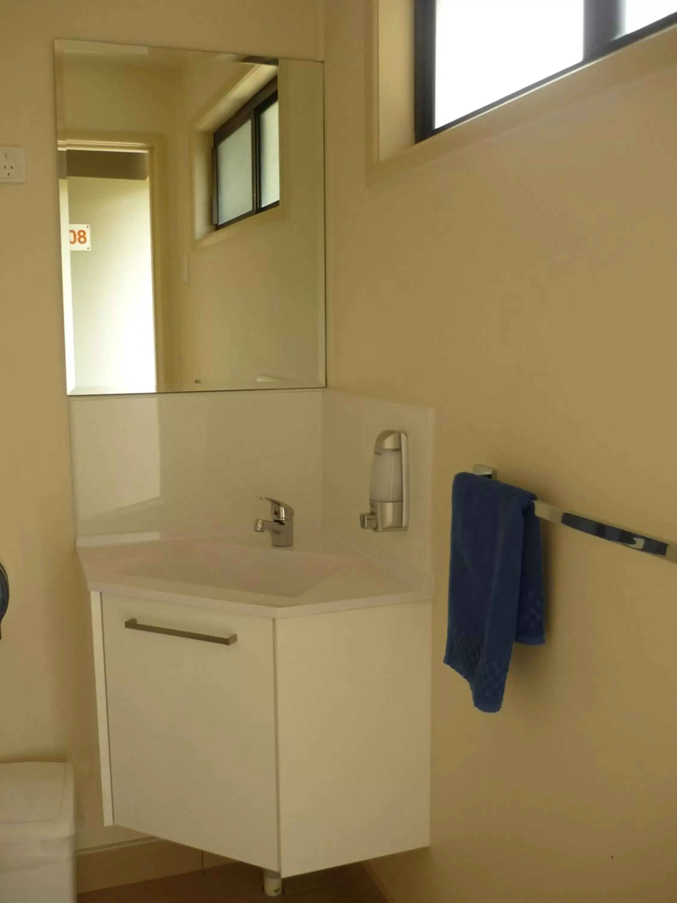 Bathroom in Wollongong Surf Leisure Resort