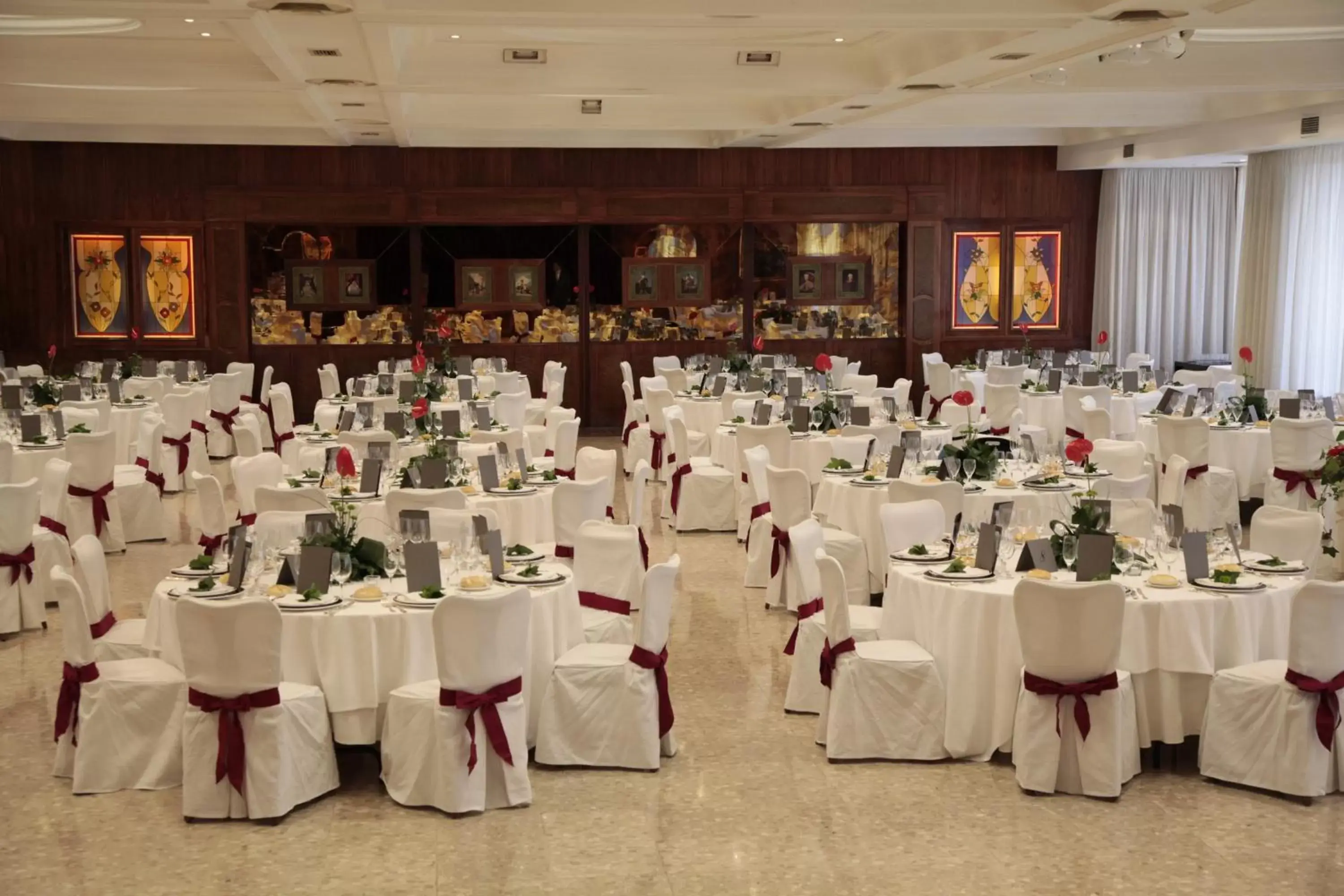 Banquet/Function facilities, Banquet Facilities in Hotel Regio