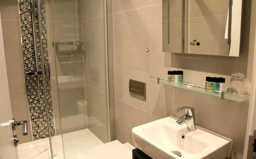 Bathroom in K Hotel Kensington