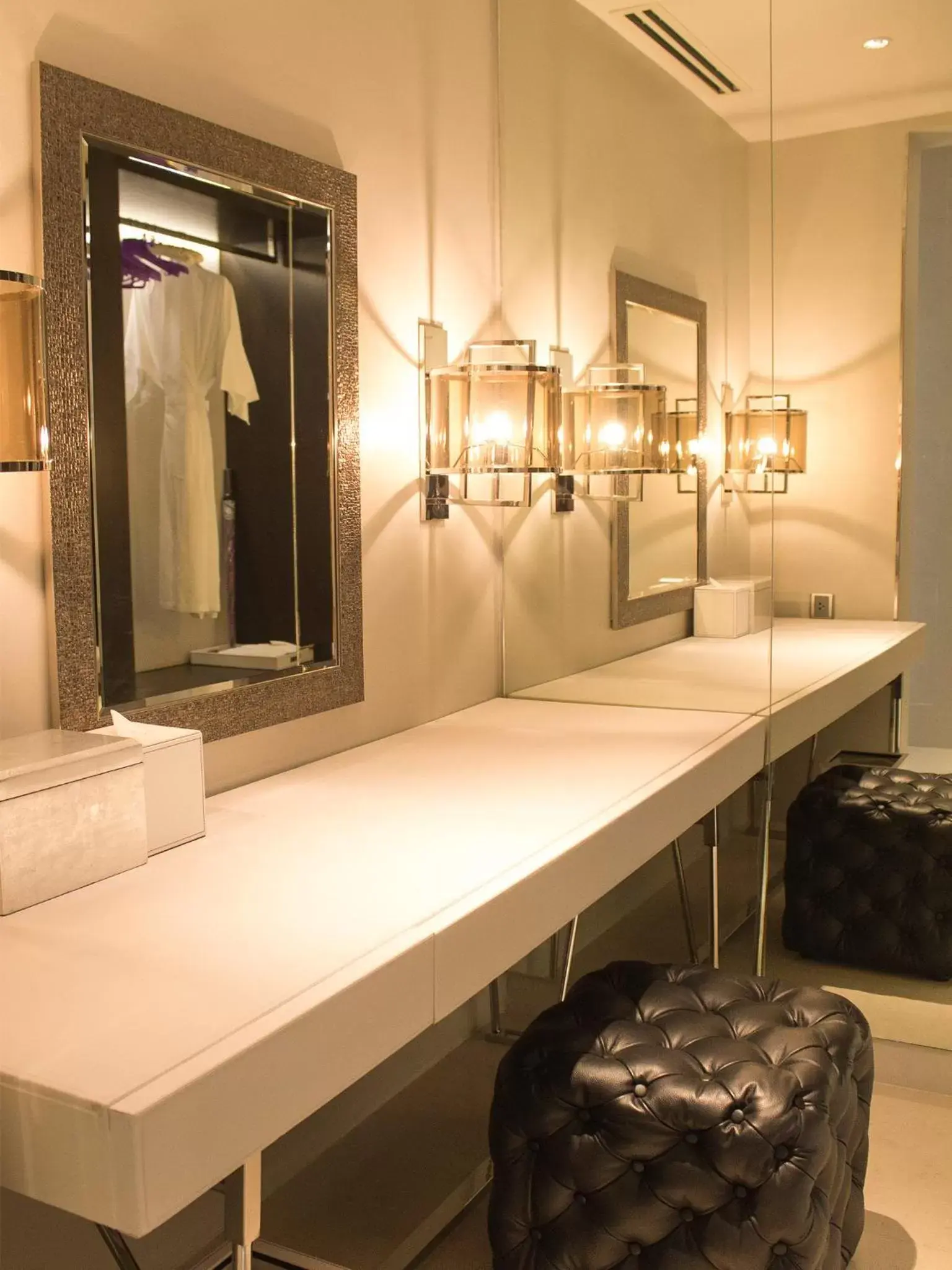 Decorative detail, Bathroom in Mode Sathorn Hotel - SHA Extra Plus