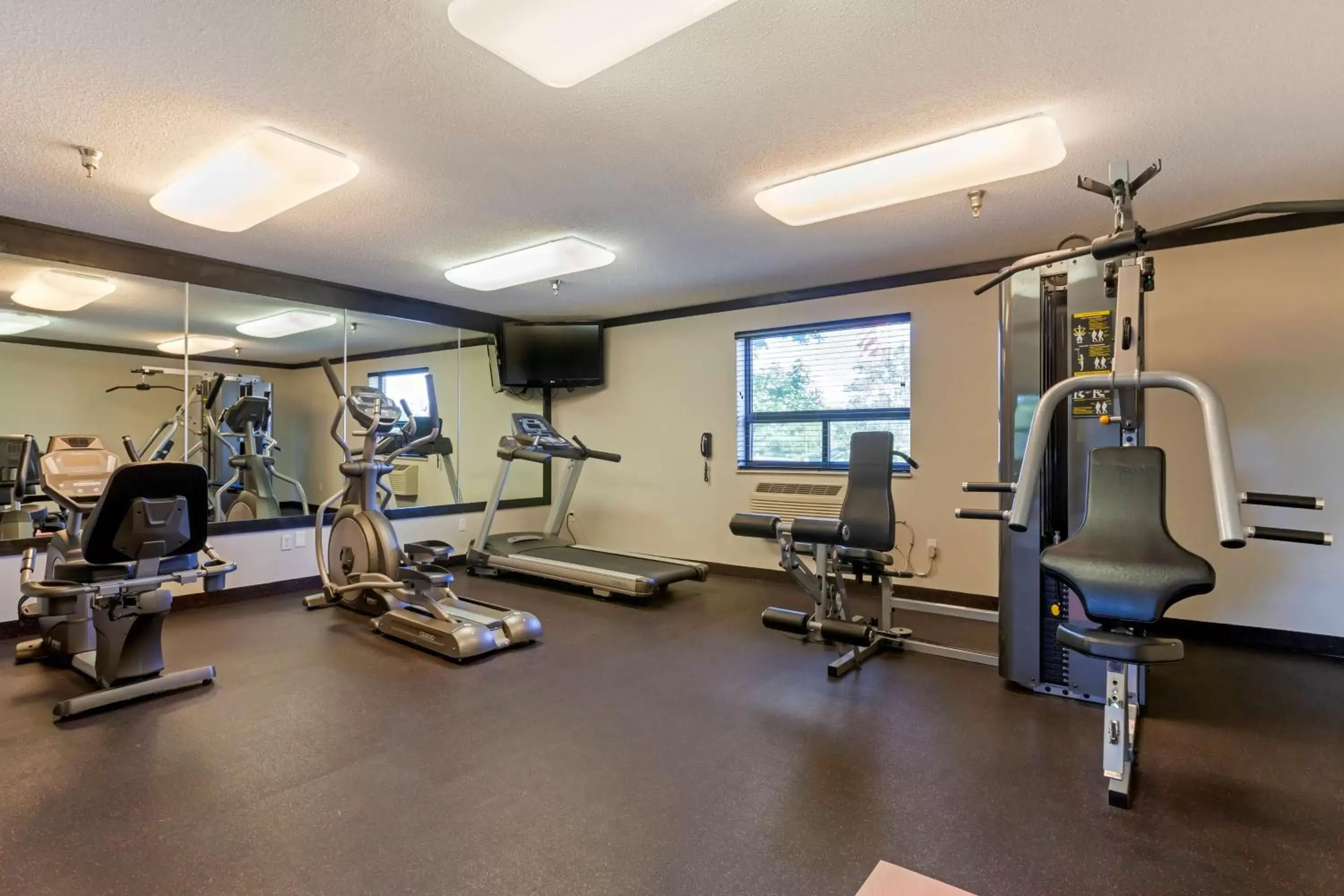 Spa and wellness centre/facilities, Fitness Center/Facilities in Best Western Davison Inn