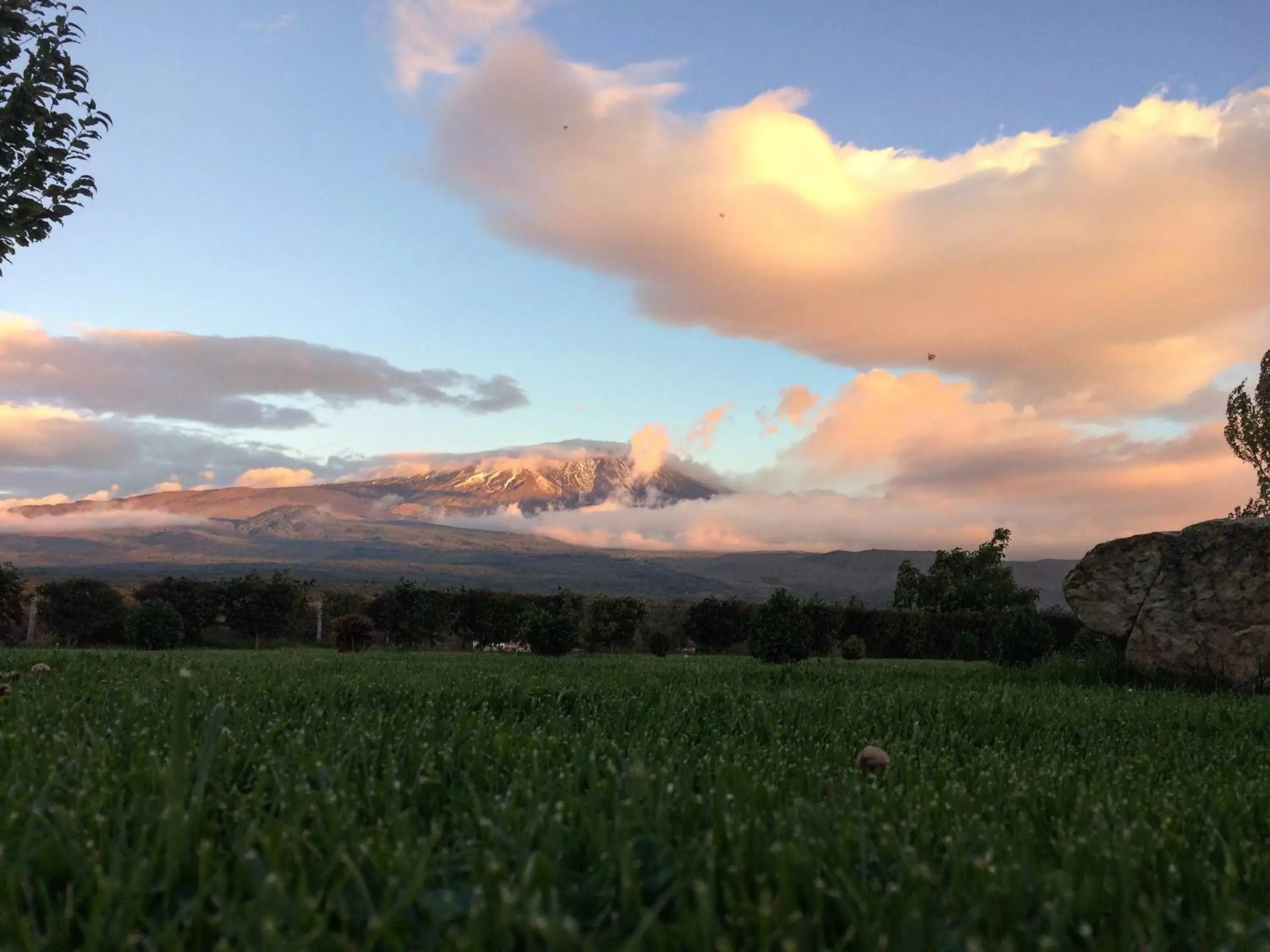 Nearby landmark, Natural Landscape in La Fucina di Vulcano