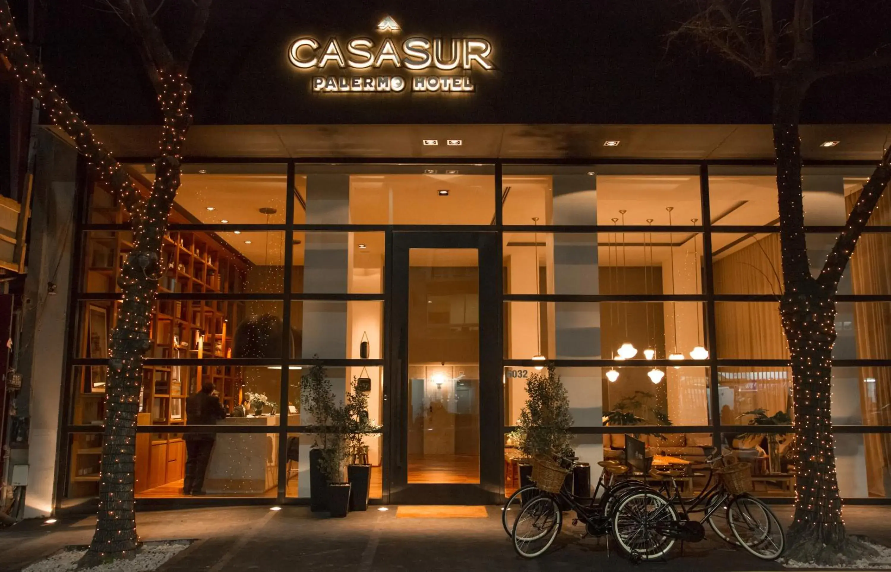 Facade/entrance in CasaSur Palermo Hotel