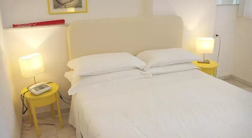 Bed in Albergo dei Pini