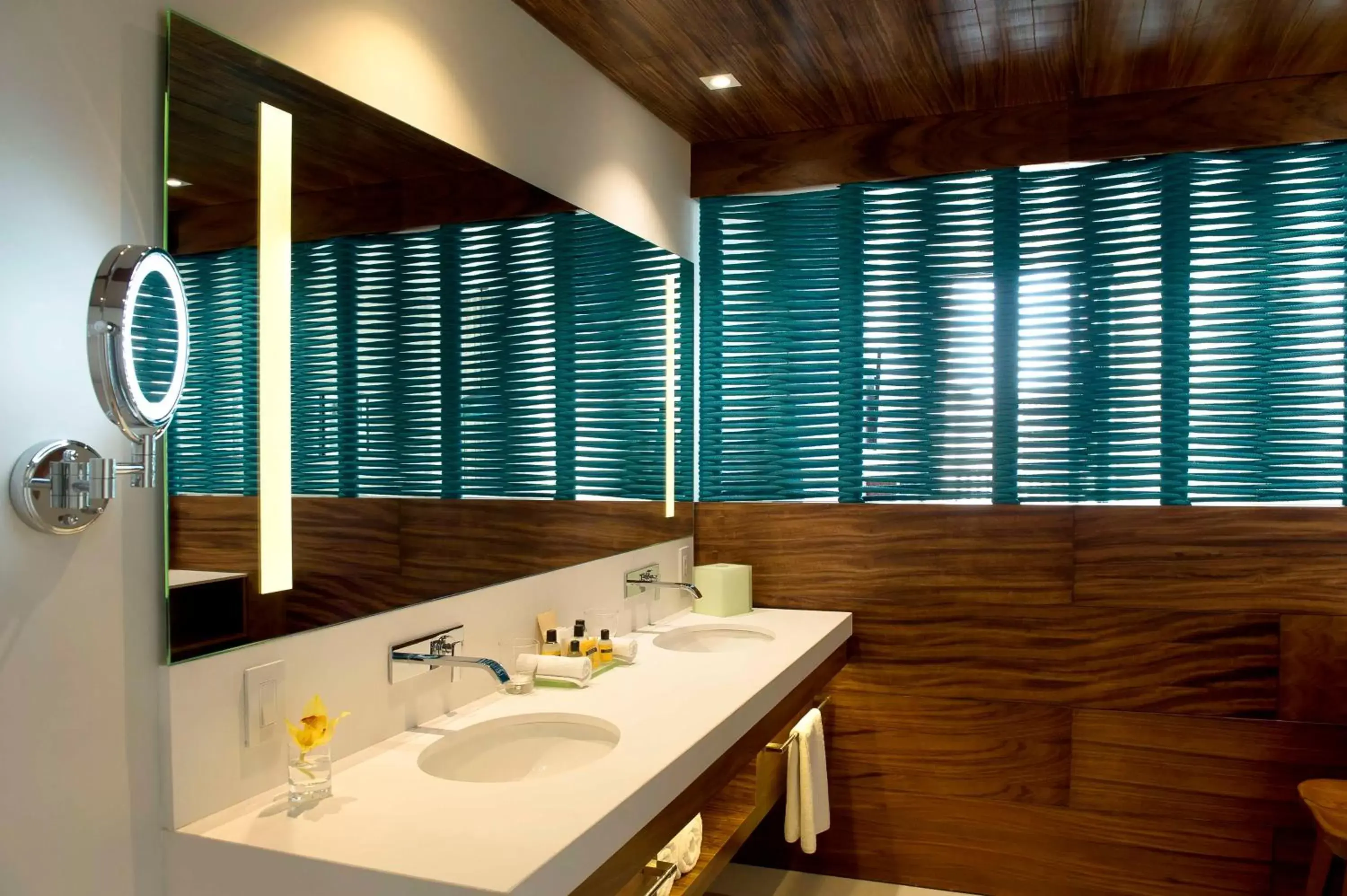 Bathroom in Grand Hyatt Playa del Carmen Resort