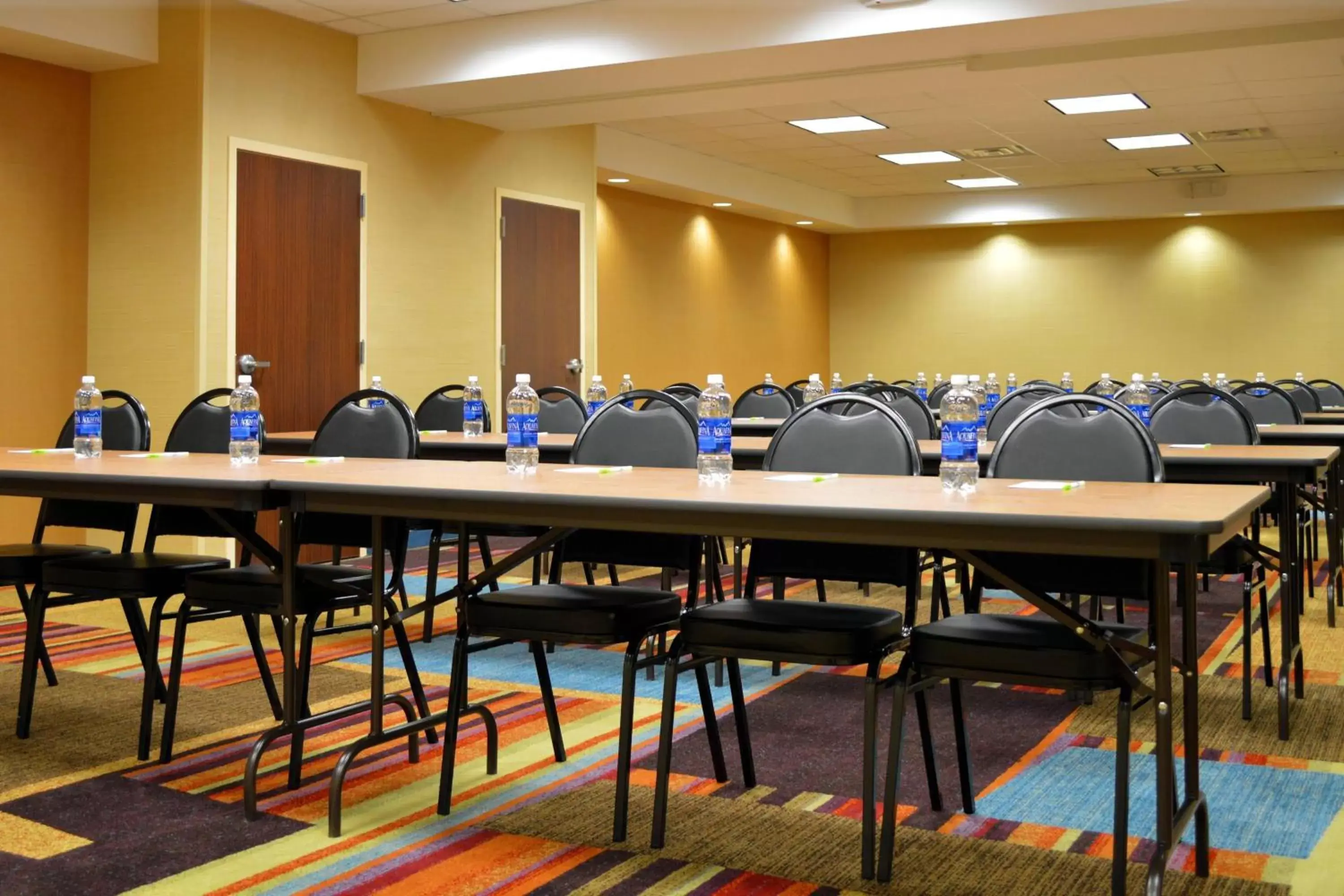 Meeting/conference room in Fairfield Inn & Suites by Marriott Stafford Quantico