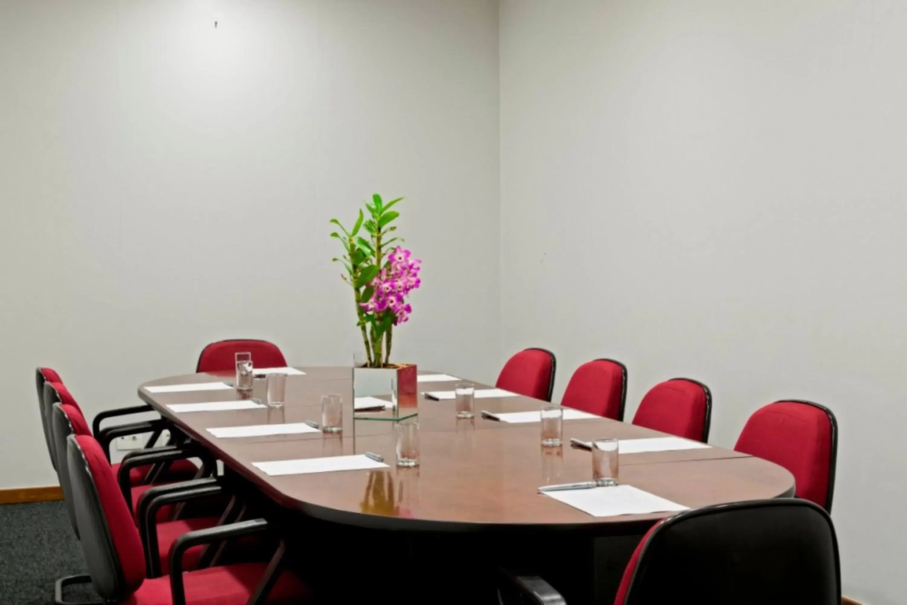 Meeting/conference room in Address São Paulo Faria Lima by Intercity