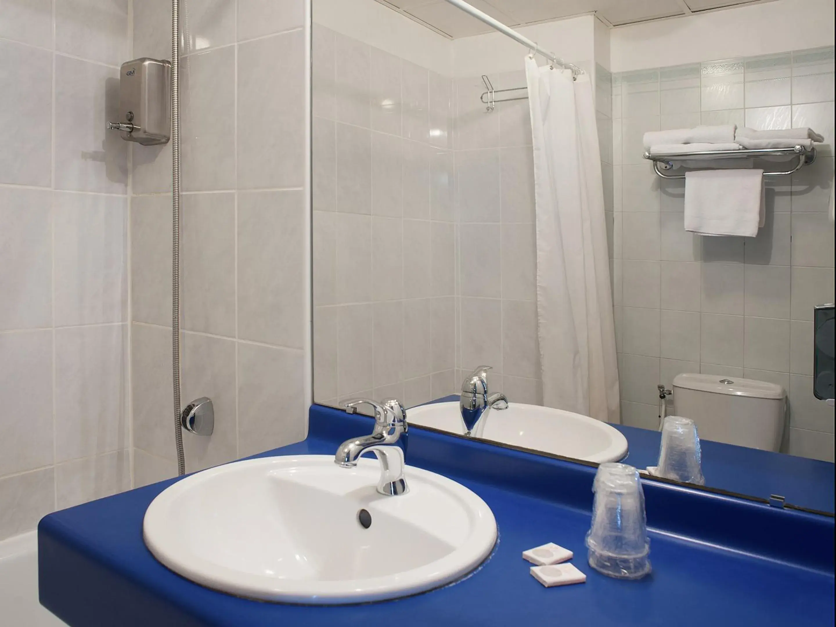 Bathroom in Hôtel Esprit d'Azur
