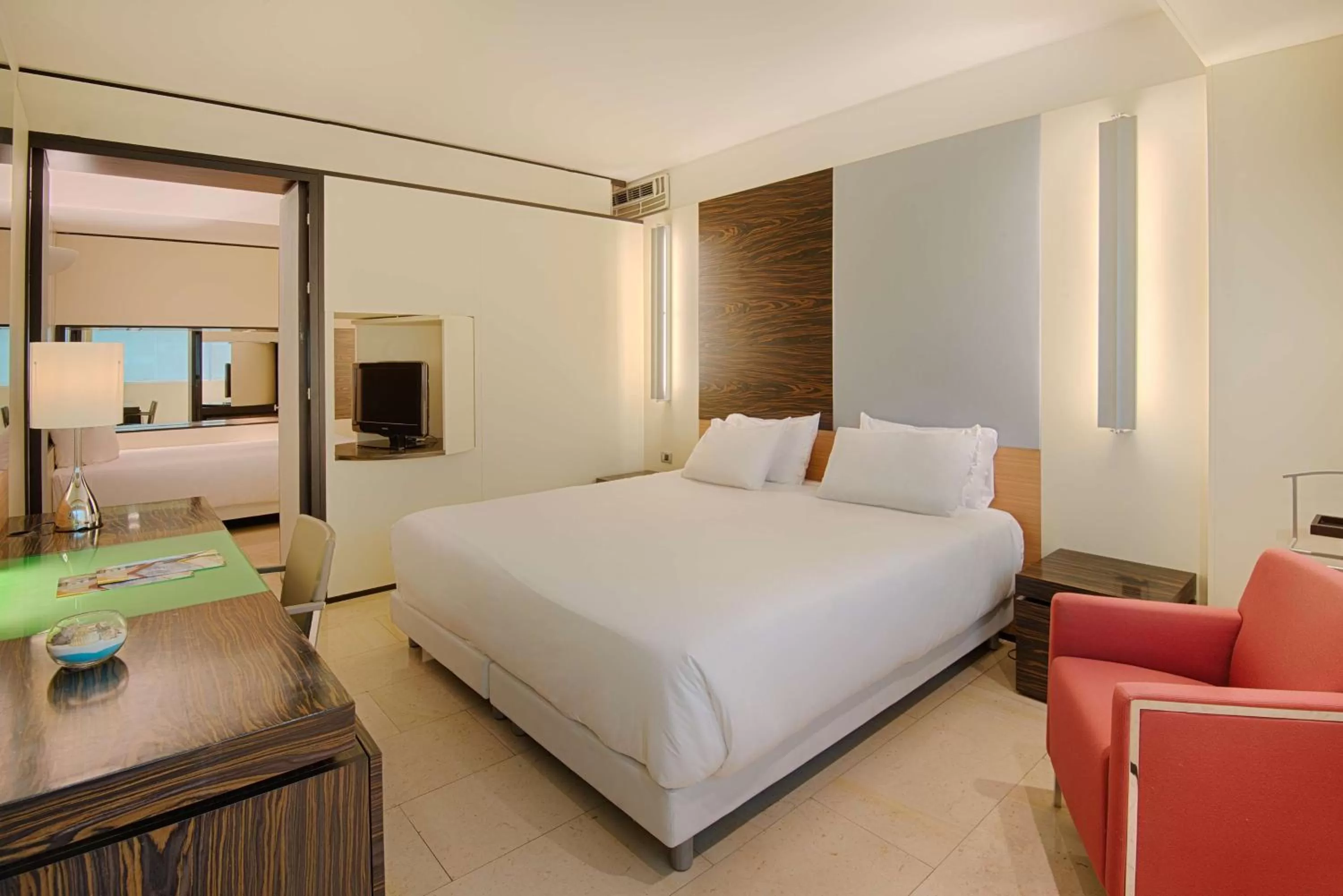 Family triple room in NH Venezia Laguna Palace