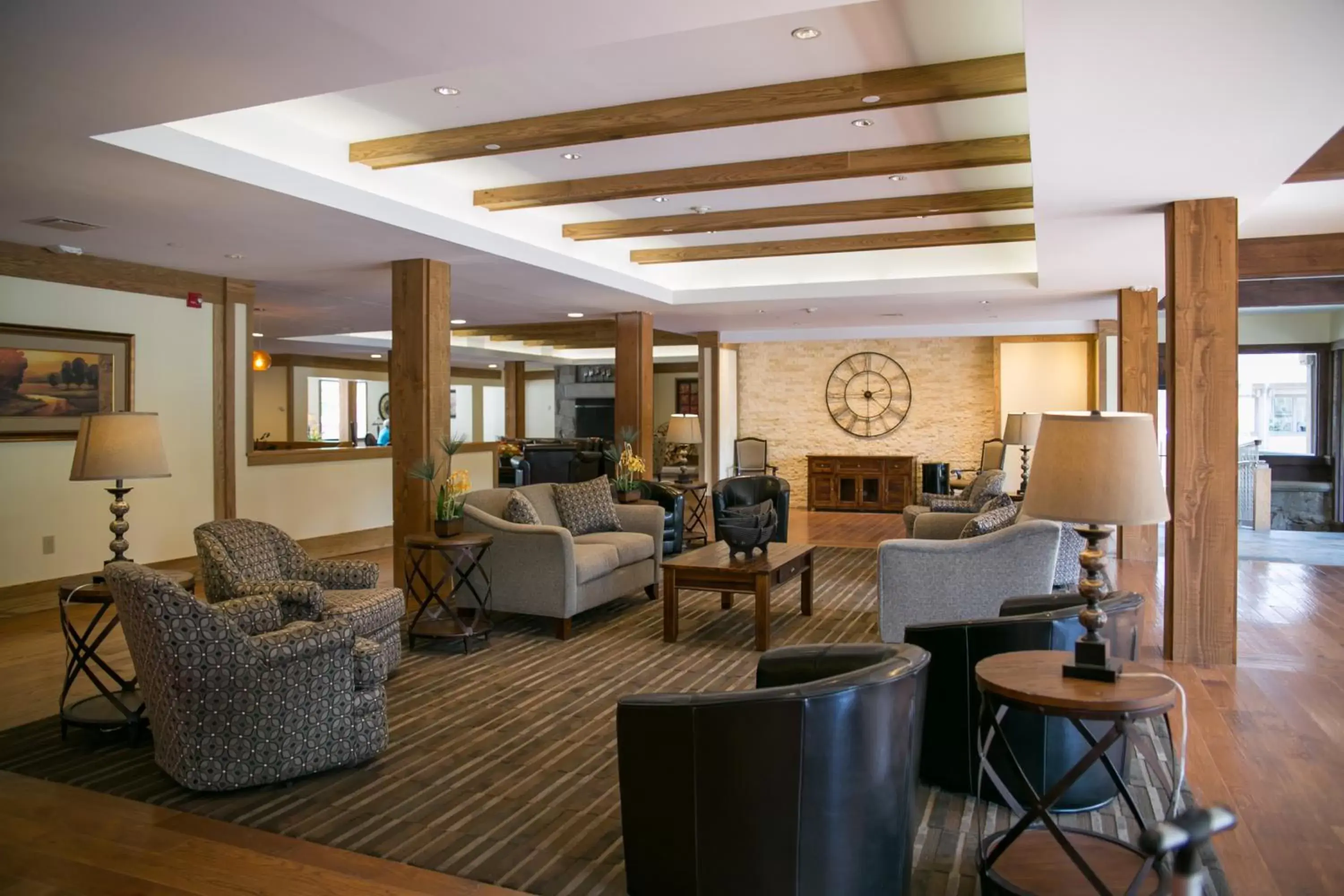 Lobby or reception, Lounge/Bar in Heritage Hotel, Golf, Spa & Conference Center, BW Premier Collection