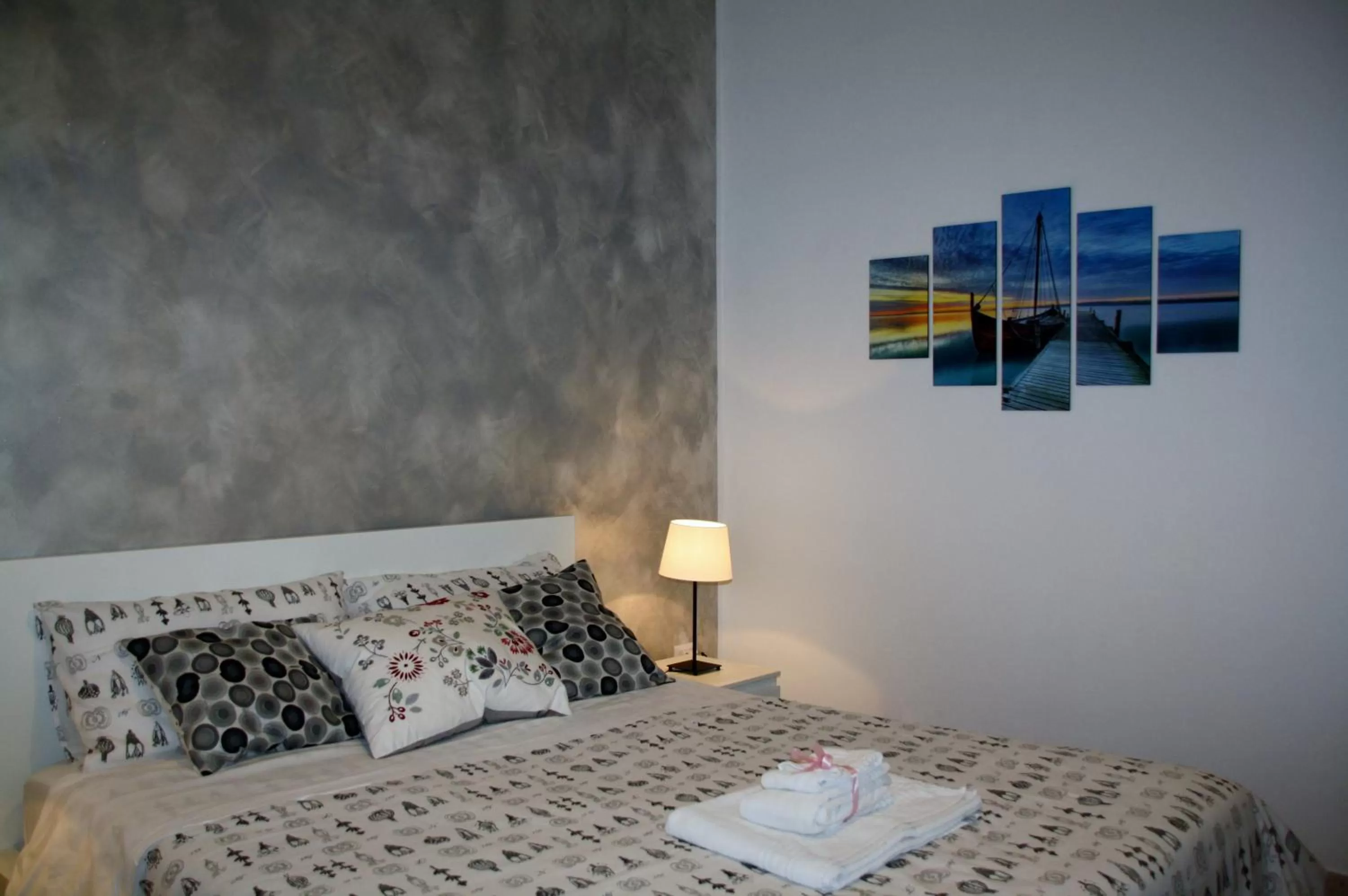 Bed in Central House