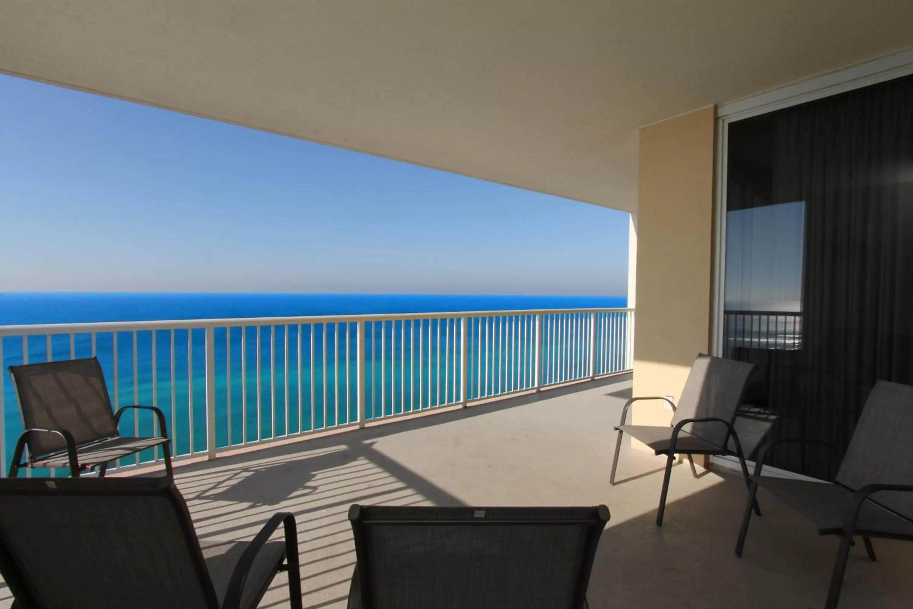 Patio, Balcony/Terrace in Majestic Beach Resort, Panama City Beach, Fl