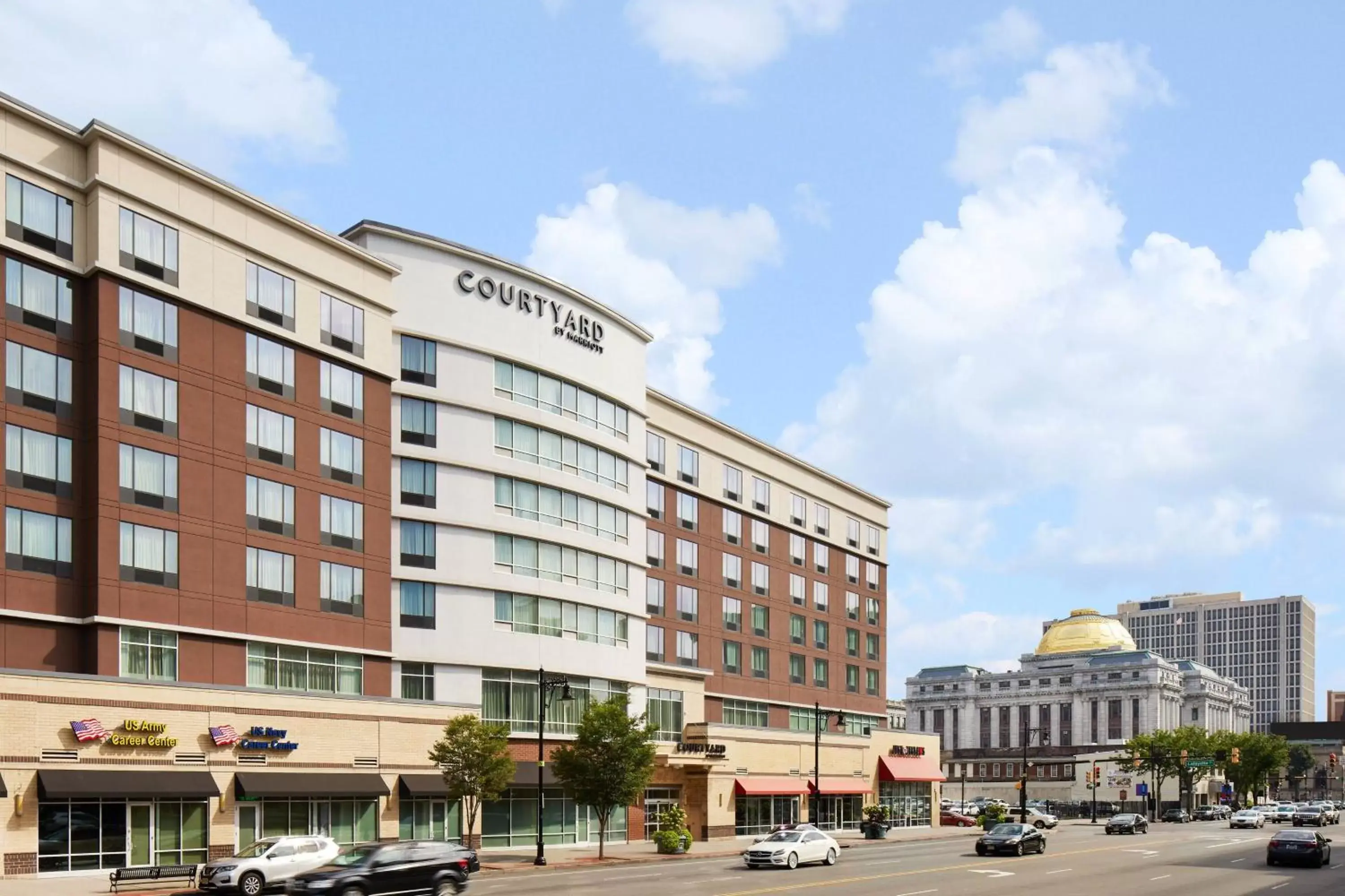 Property Building in Courtyard by Marriott Newark Downtown