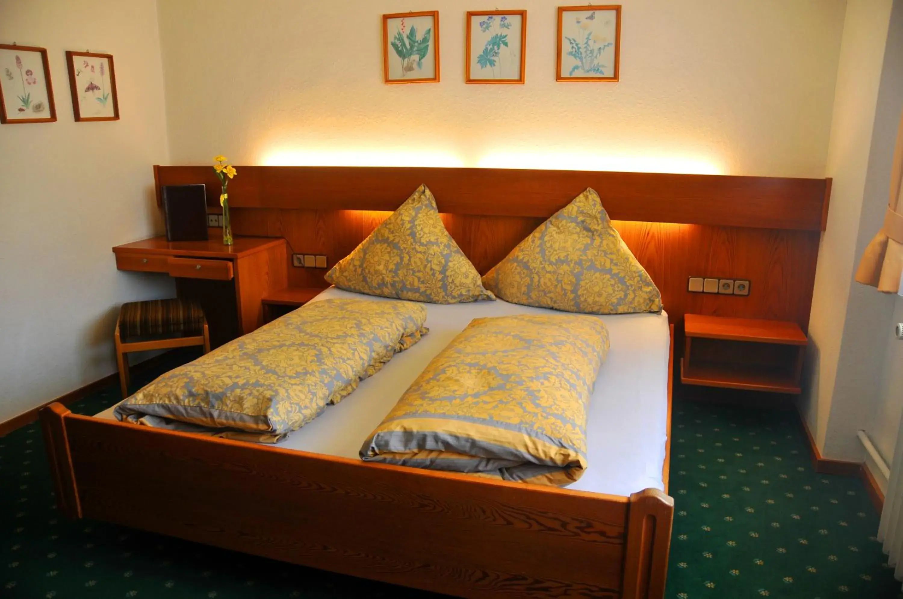 Bed in Hotel Niedersfeld-Winterberg