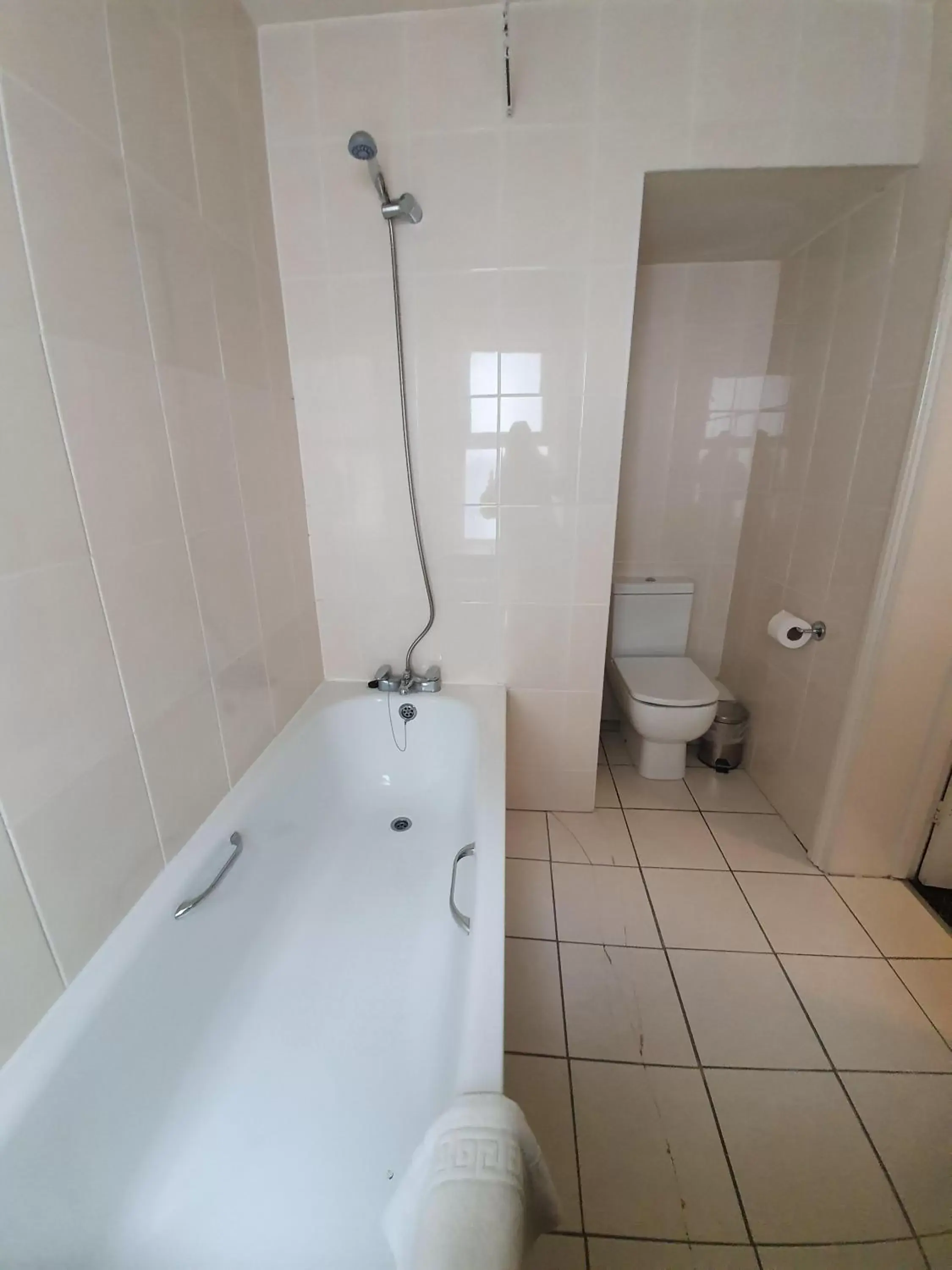 Bathroom in Brooklands Lodge