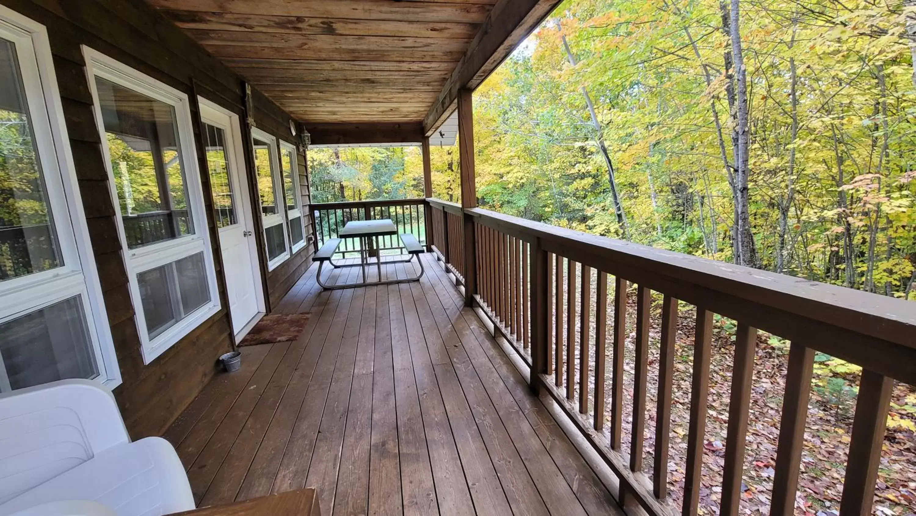 Balcony/Terrace in Parkway Cottage Resort and Trading Post