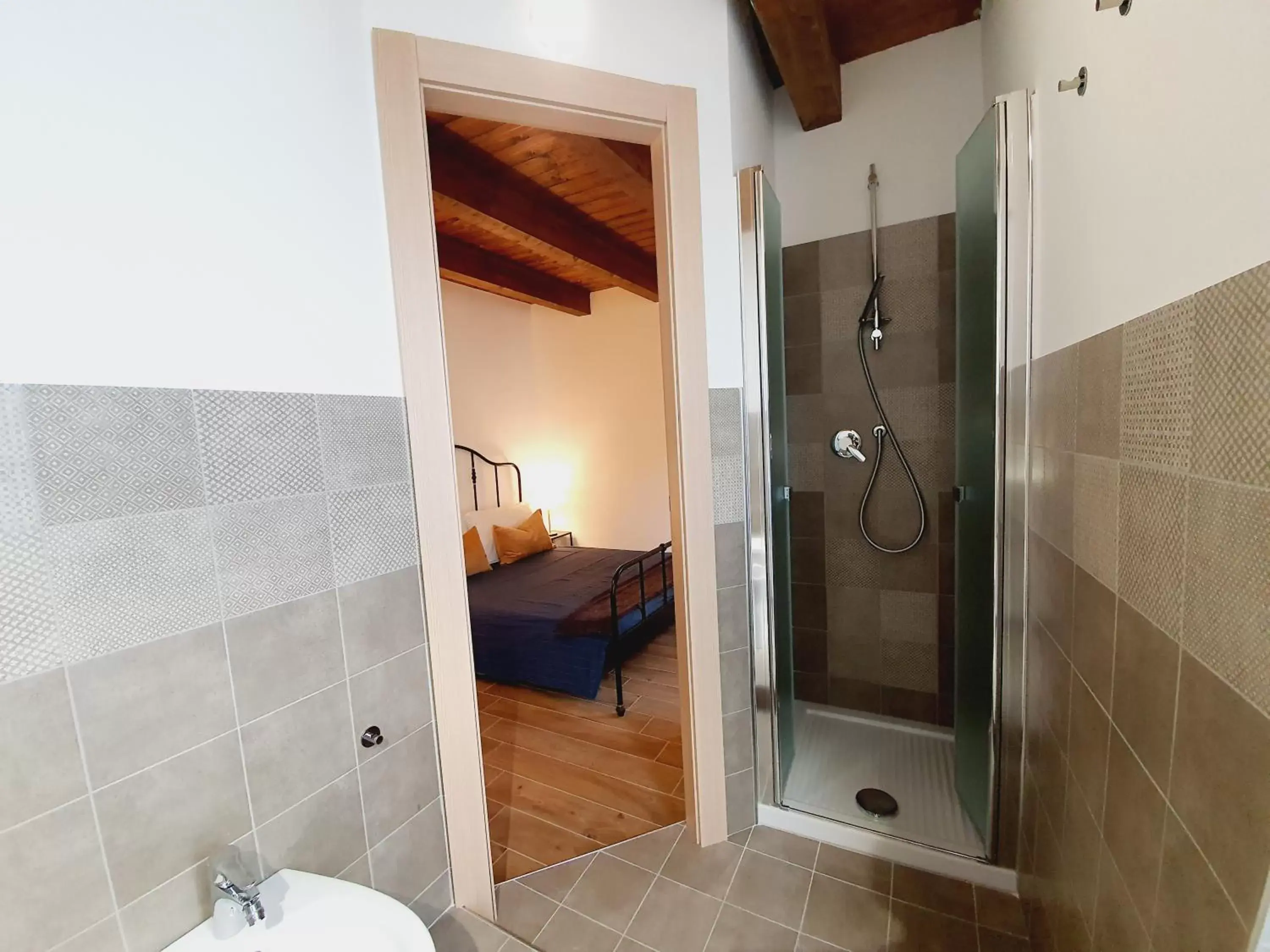 Bathroom in Casa Ludo - Fondi Vertice Rooms