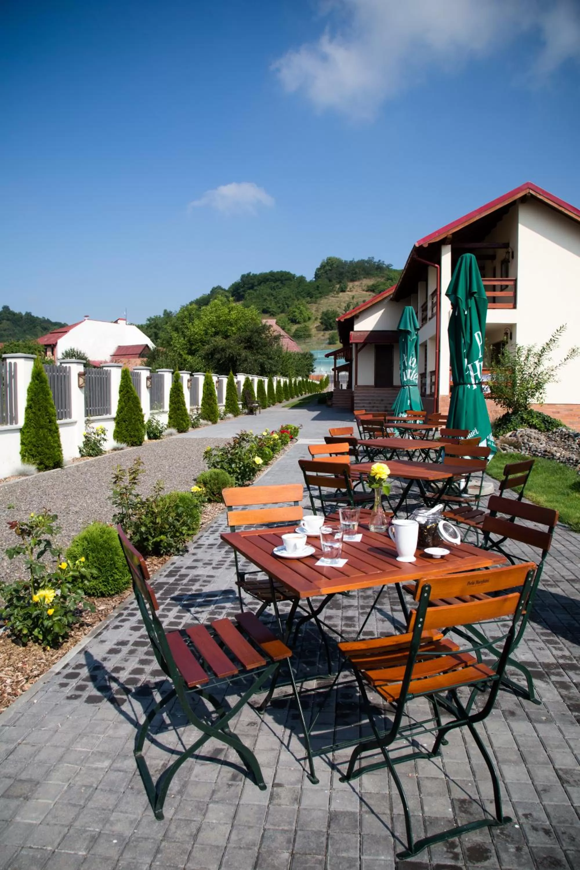 Balcony/Terrace in Country Court