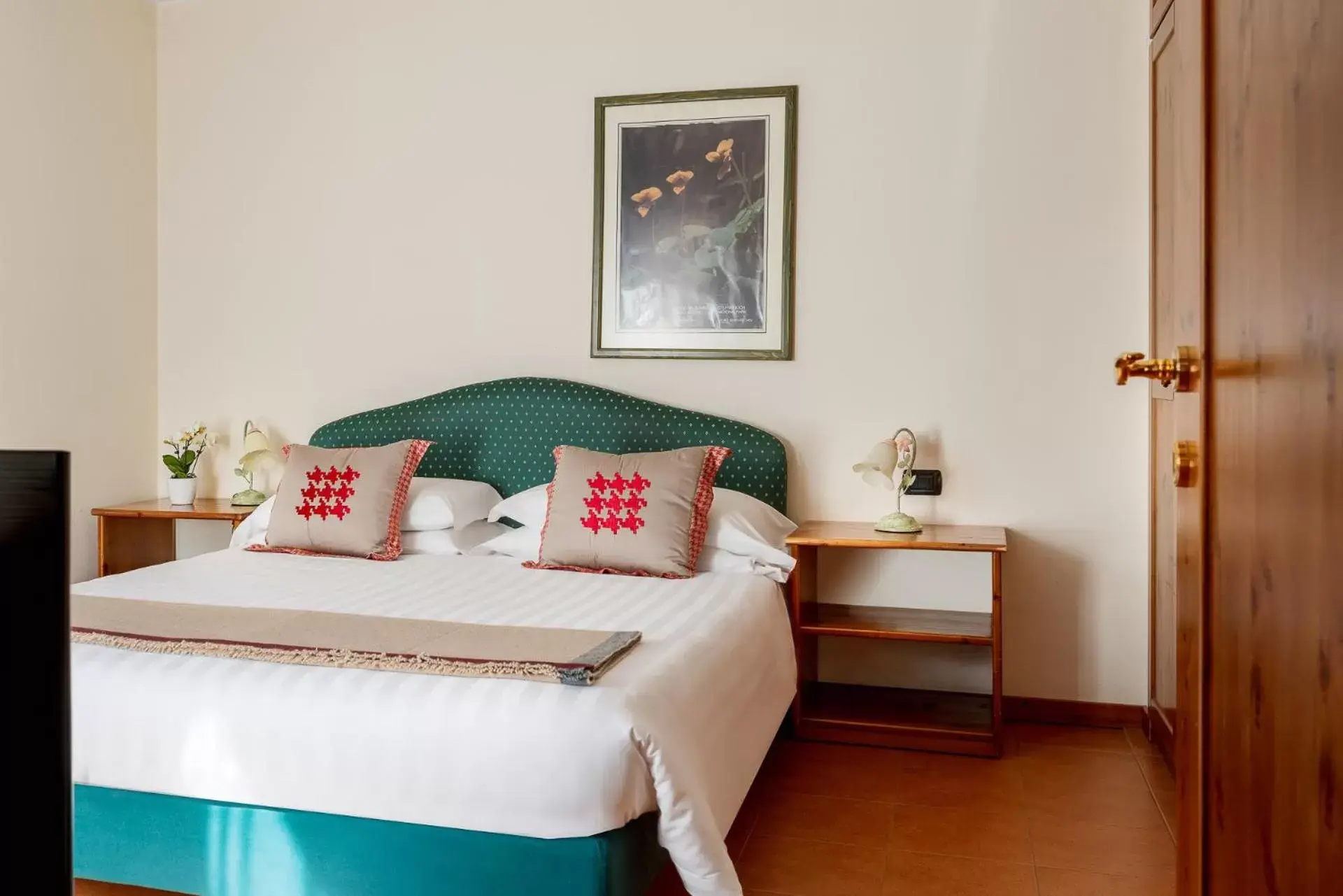 Bedroom, Bed in Hotel Cristallo