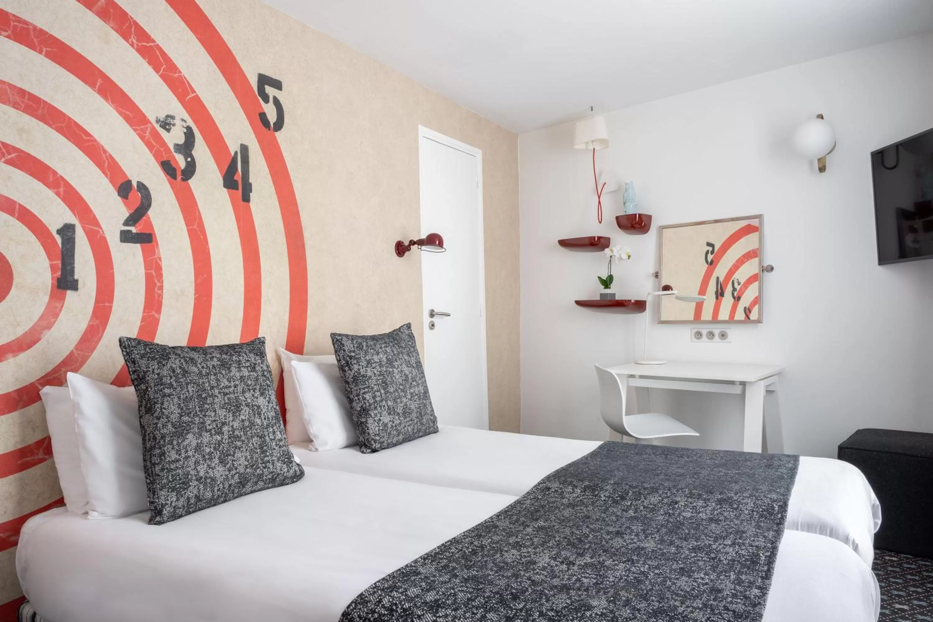 Bedroom, Bed in Hotel Astoria - Astotel