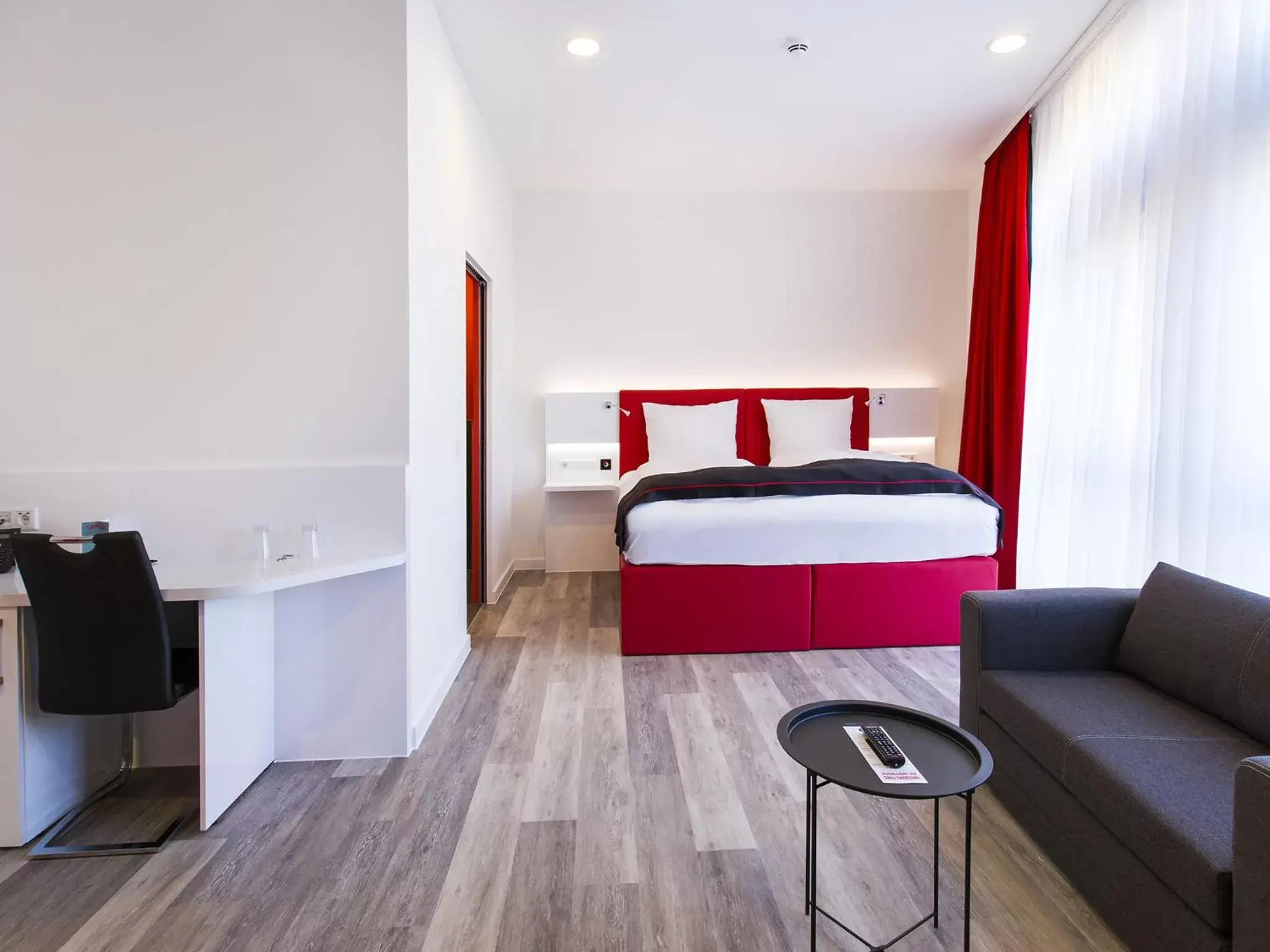 Superior Double Room in DORMERO Hotel Roth Superior Double Room in DORMERO Hotel Roth