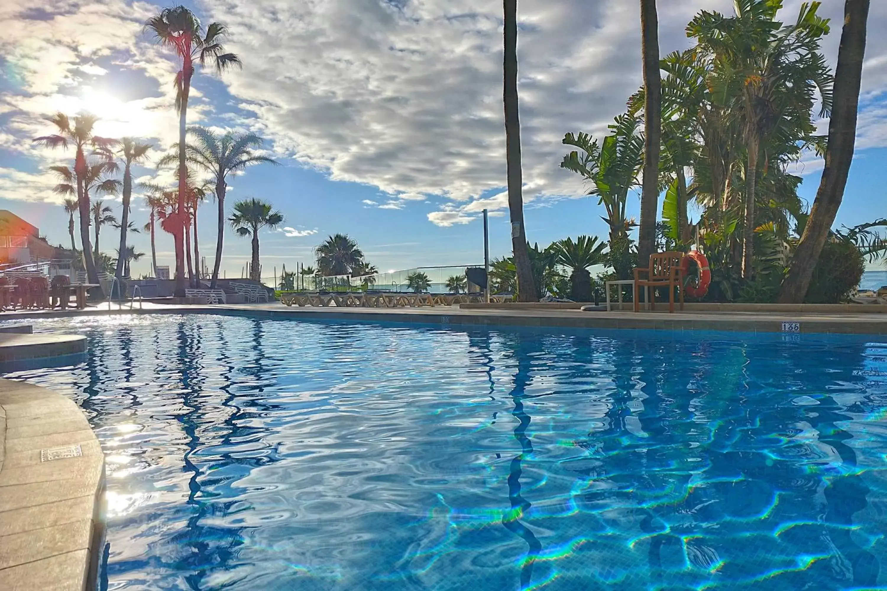 Swimming Pool in Hotel Best Benalmadena