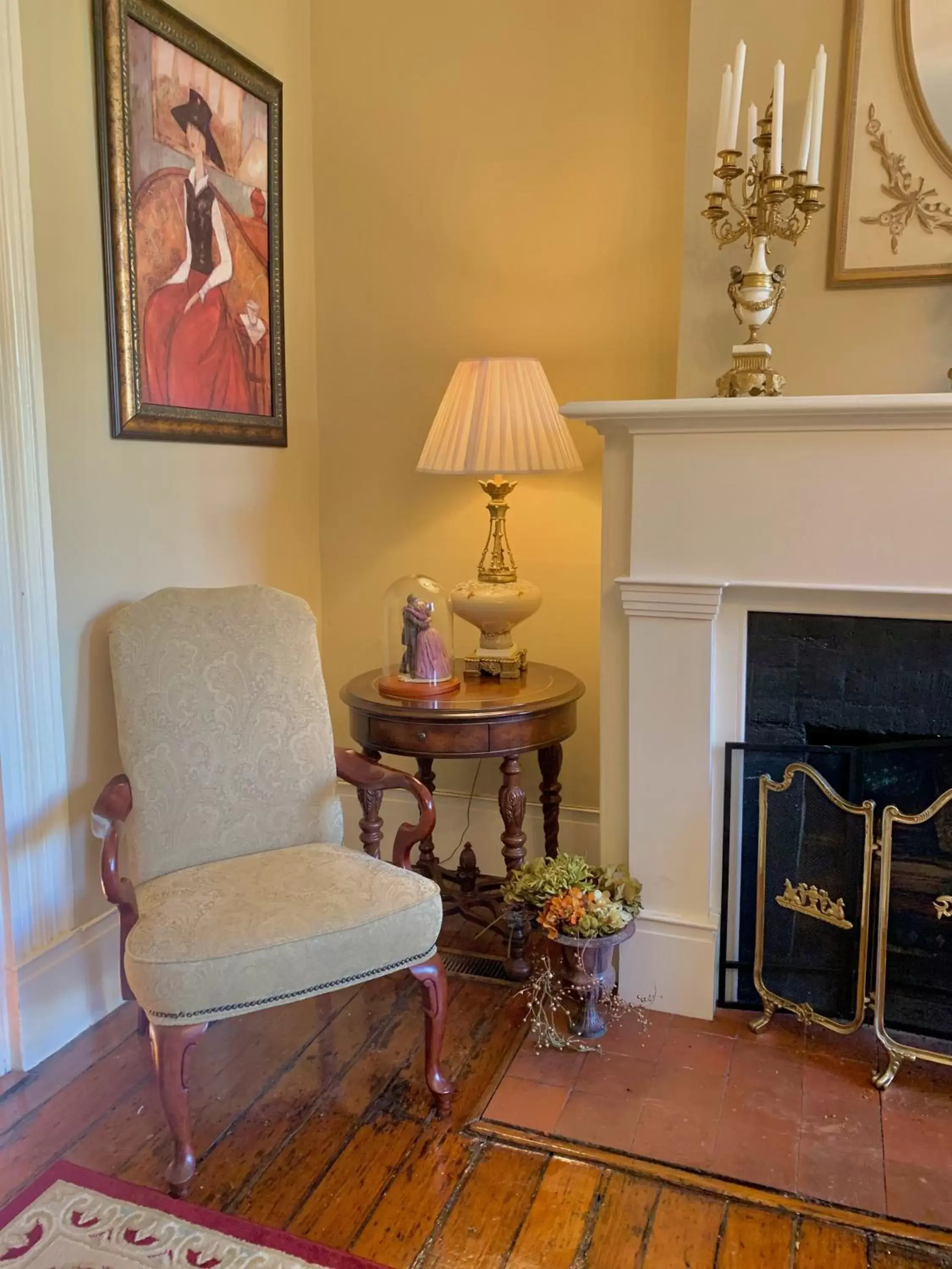 Living room, Seating Area in The Beaumont House Natchez