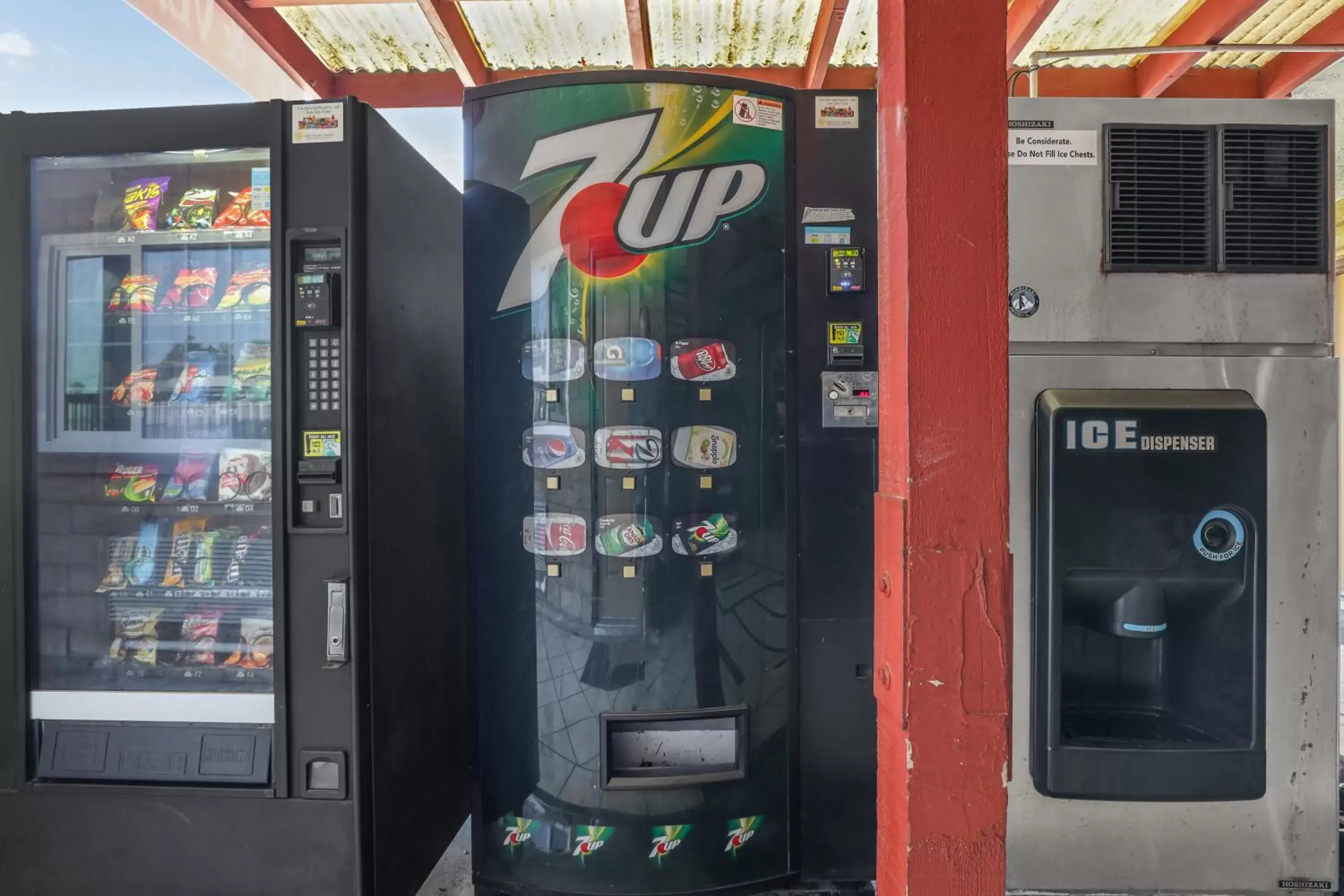 vending machine, Supermarket/Shops in Motel 6 Carlsbad, Ca- North