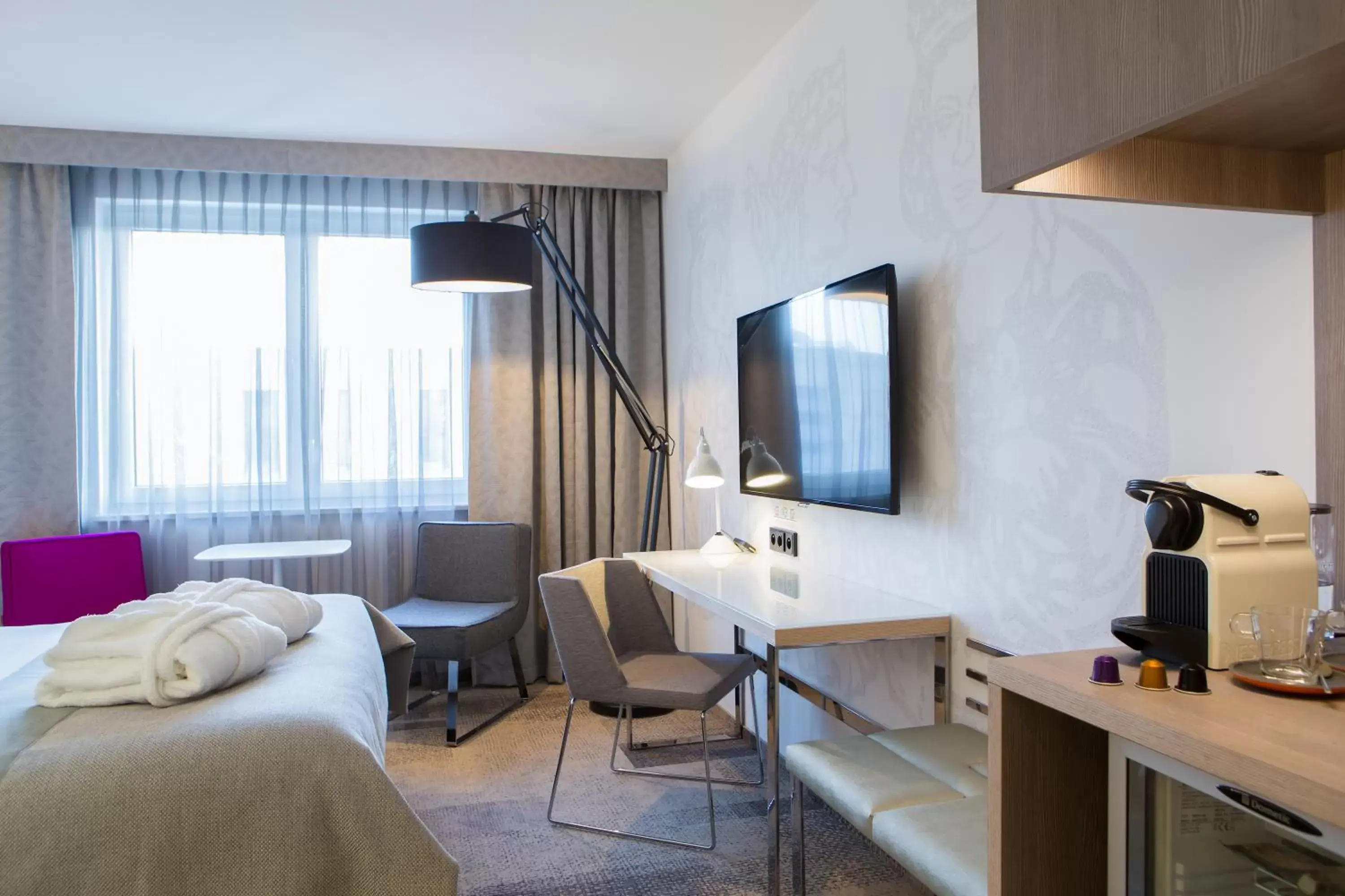 Photo of the whole room, TV/Entertainment Center in Mercure Krakow Stare Miasto