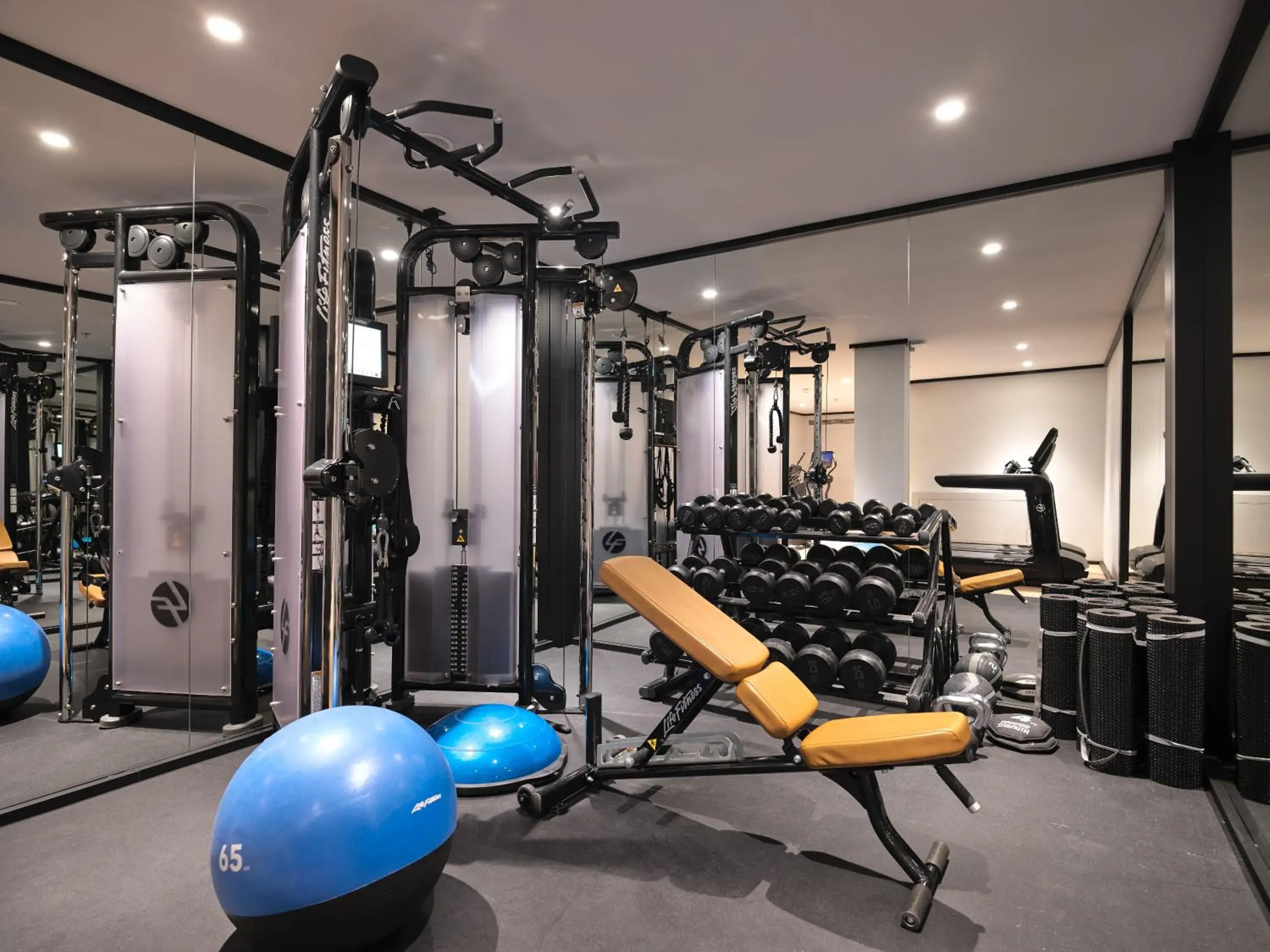 Sports, Fitness Center/Facilities in BLESS Hotel Madrid - The Leading Hotels of the World