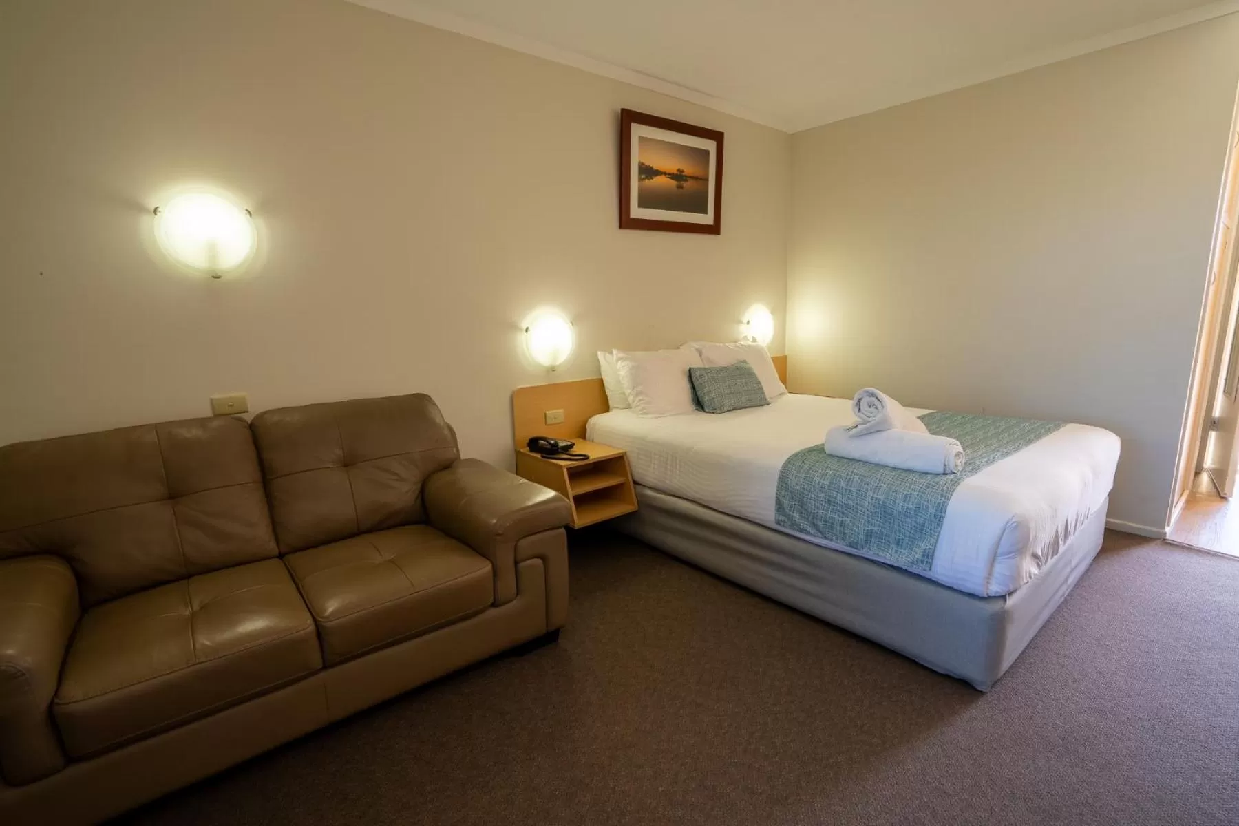 Bedroom, Bed in Hospitality Carnarvon, SureStay Collection by Best Western