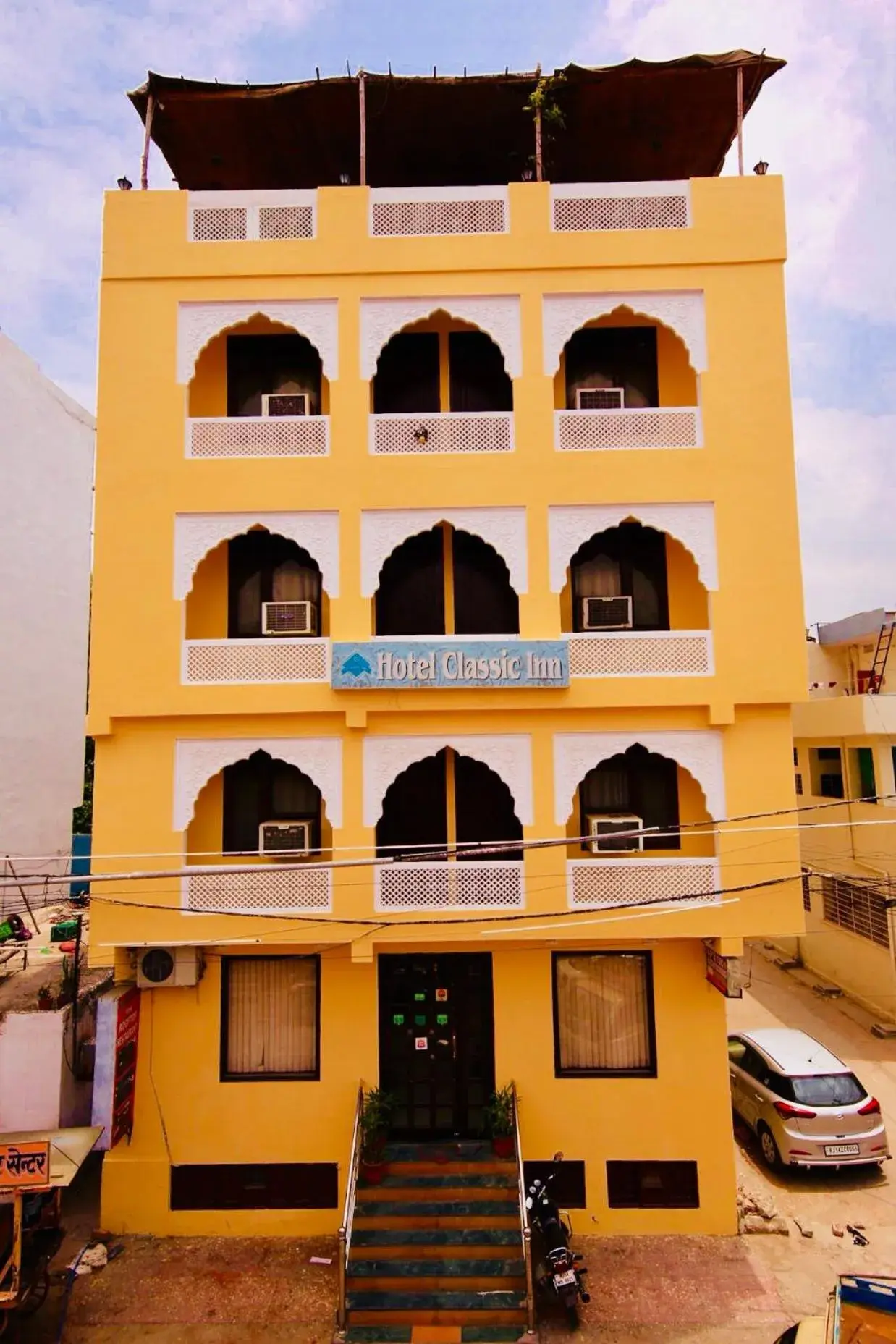 Facade/entrance, Property Building in Hotel Classic Inn Jaipur