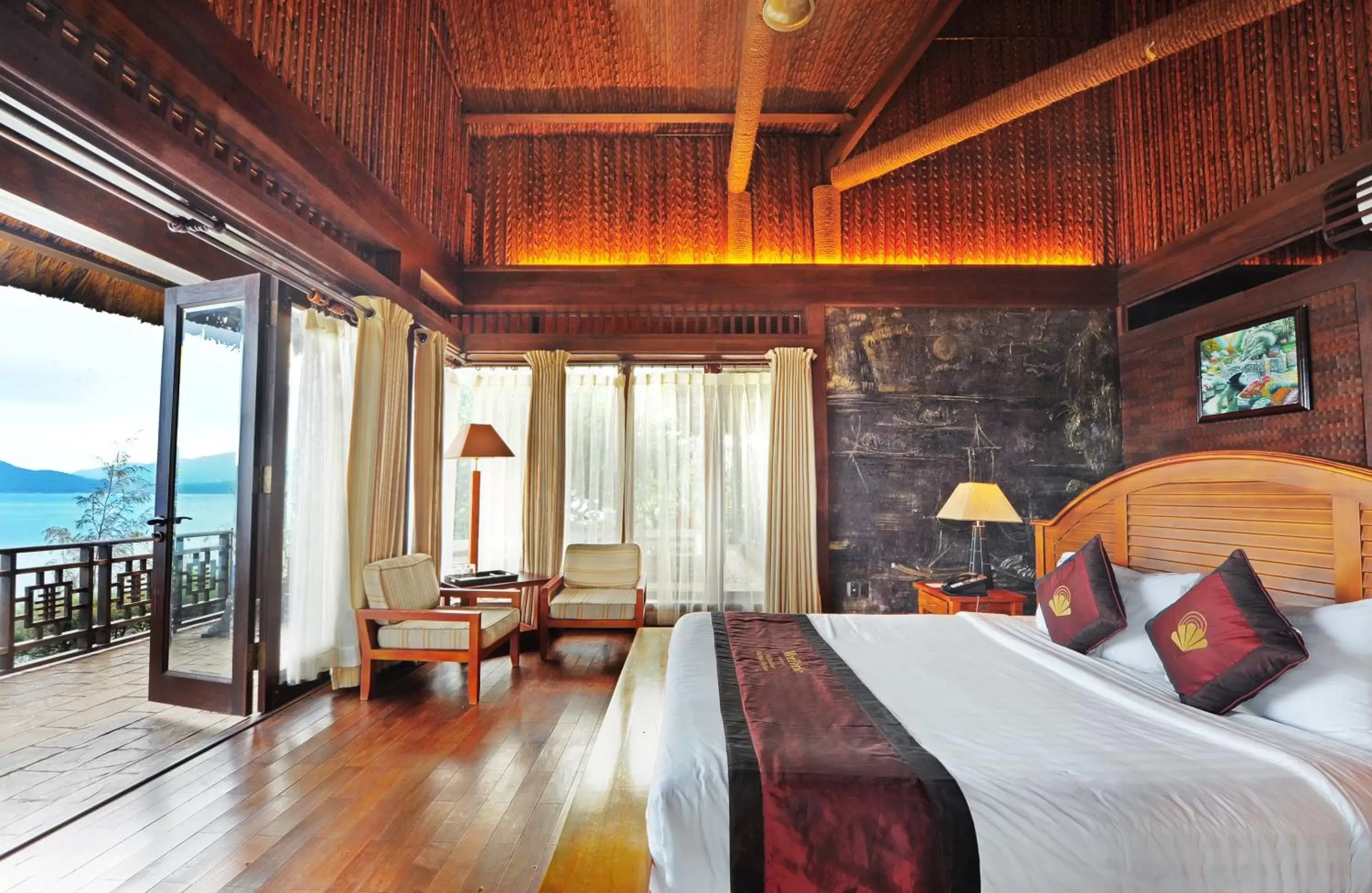 Day, Bed in Hon Tam Resort