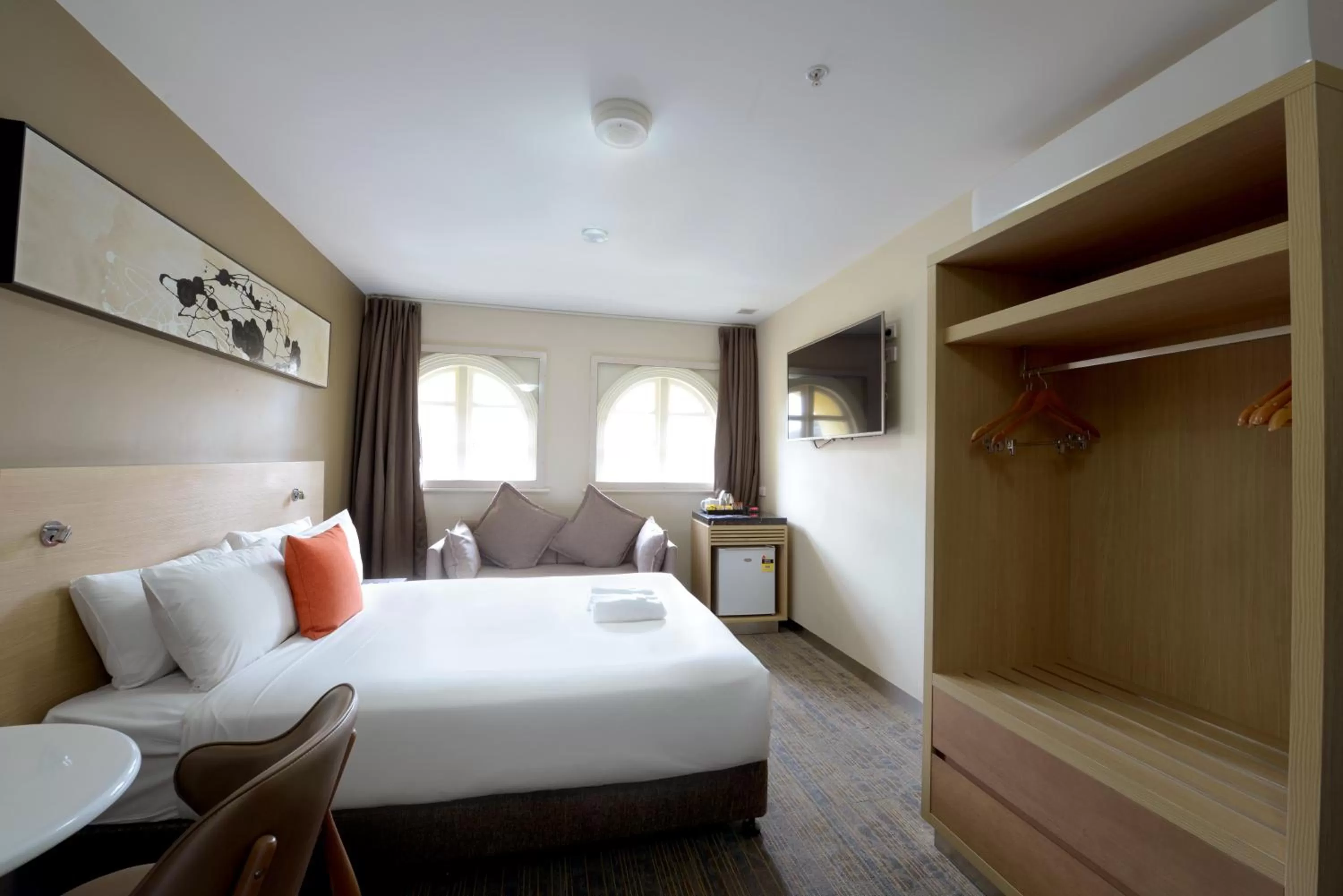 Photo of the whole room, Bed in ibis Budget - Melbourne CBD