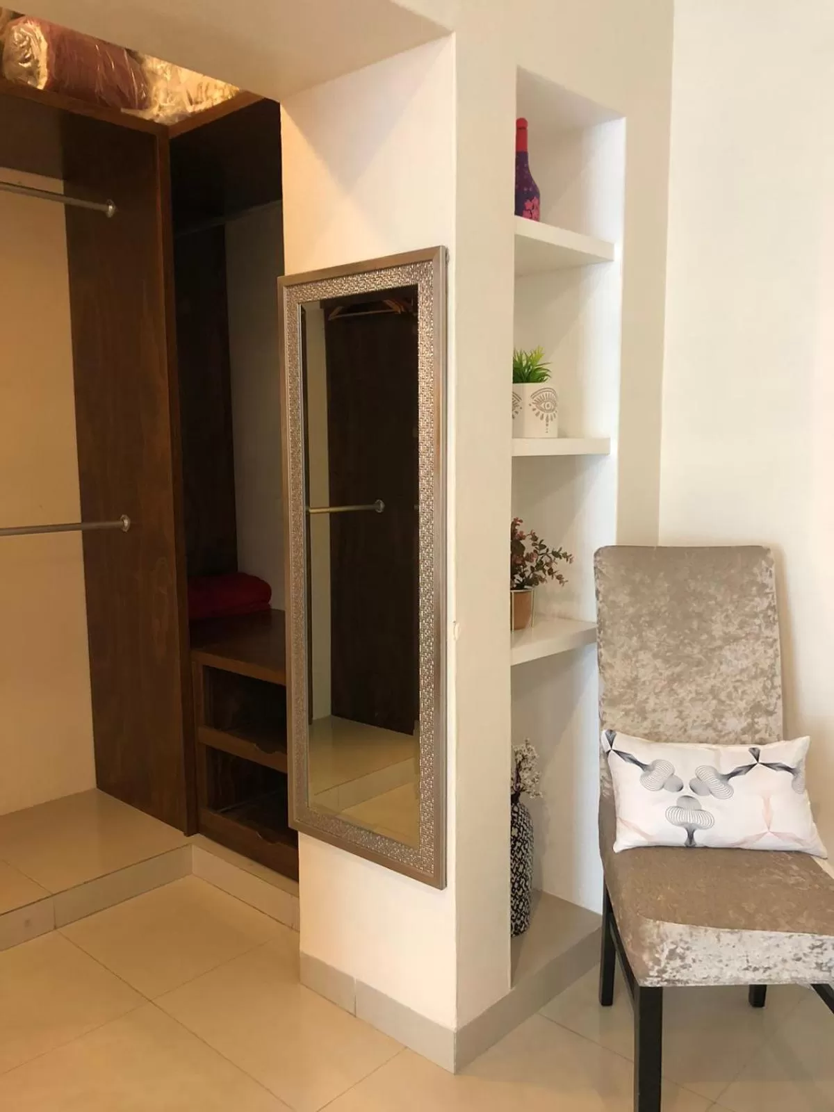 wardrobe in Villa Segovia Cozumel