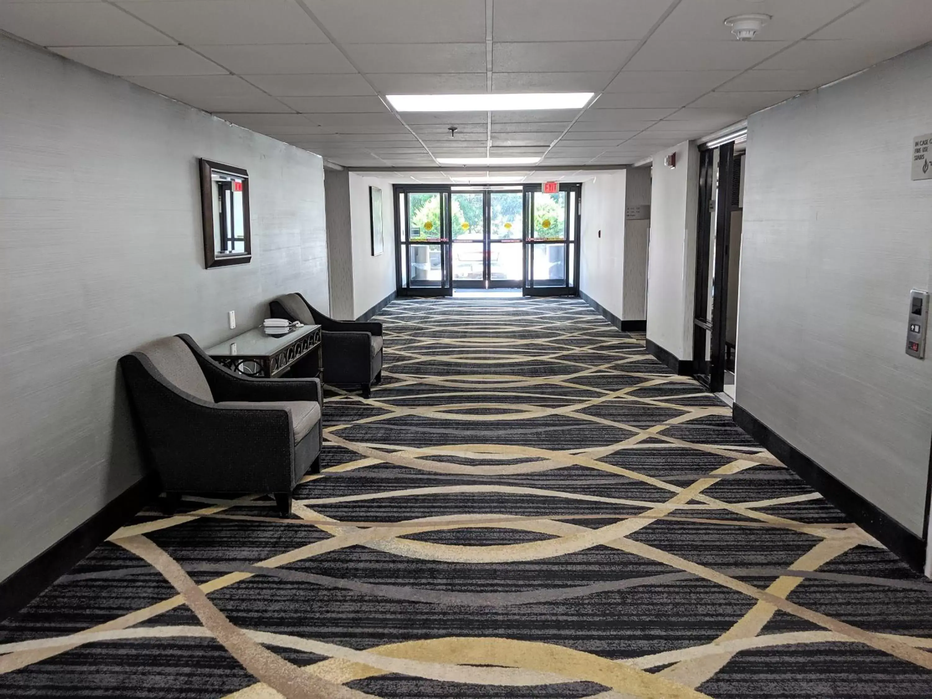 Lobby or reception in Wyndham Garden Charlotte Airport Southeast