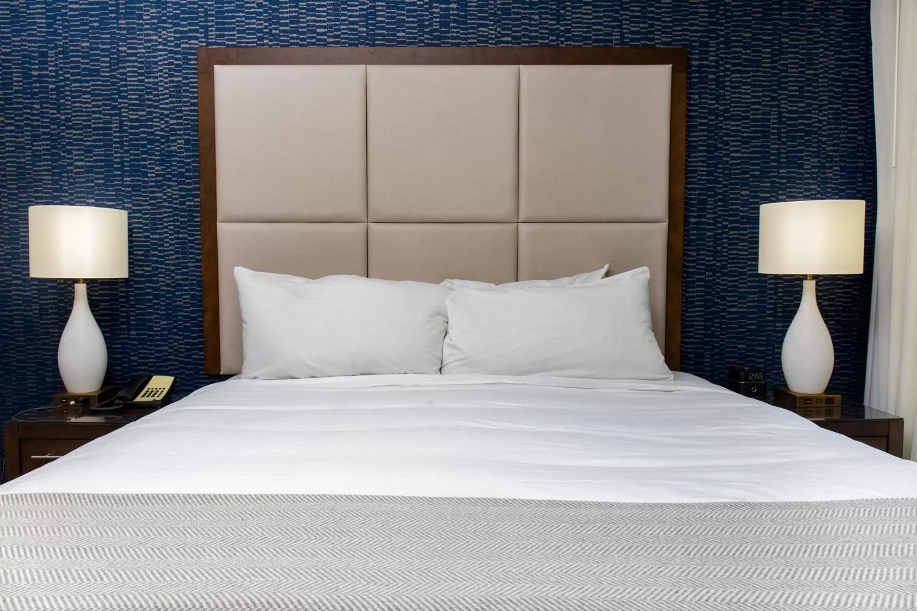 Bed in Haywood Park Hotel, Ascend Hotel Collection