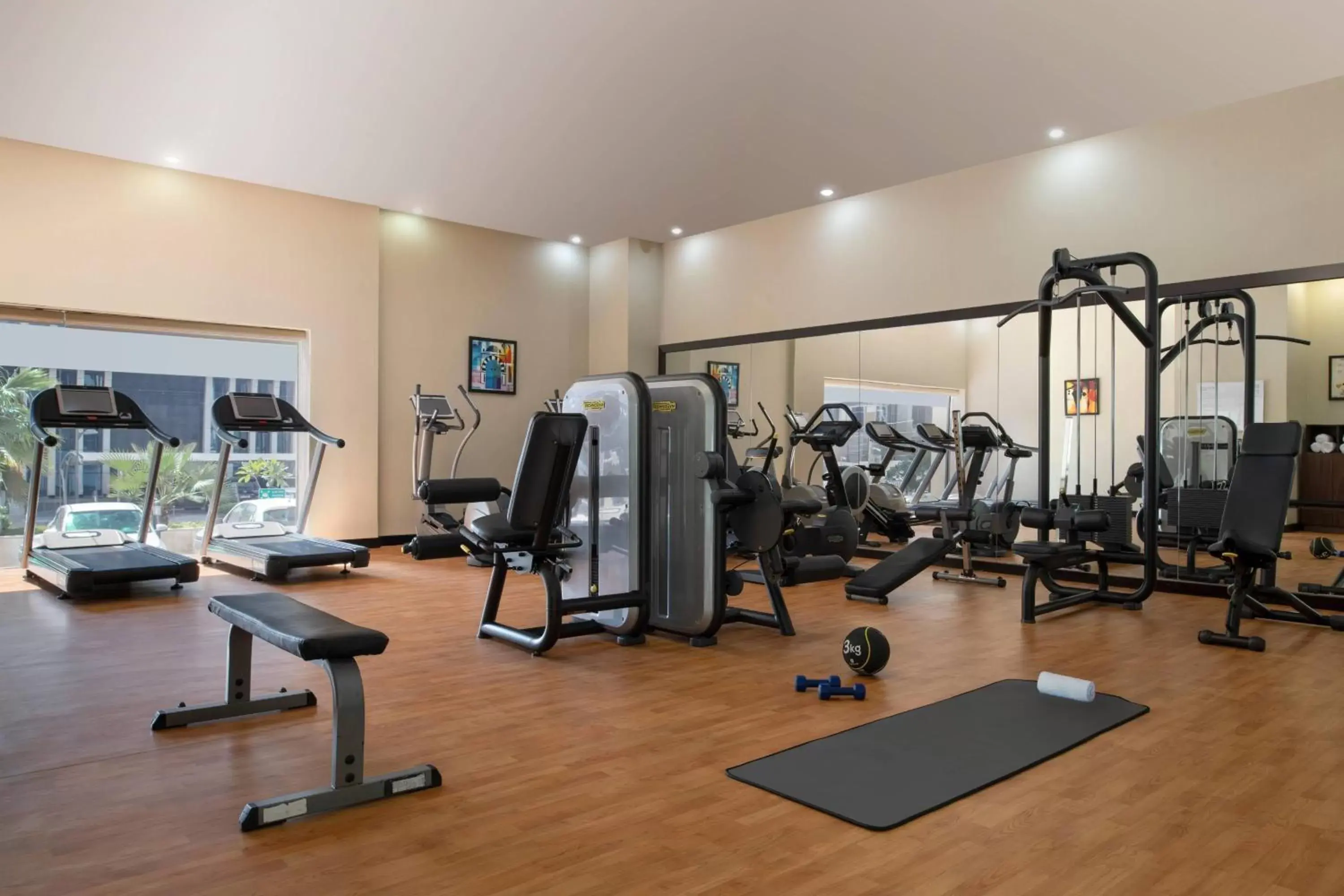 Fitness centre/facilities, Fitness Center/Facilities in Marriott Executive Apartments City Center Doha