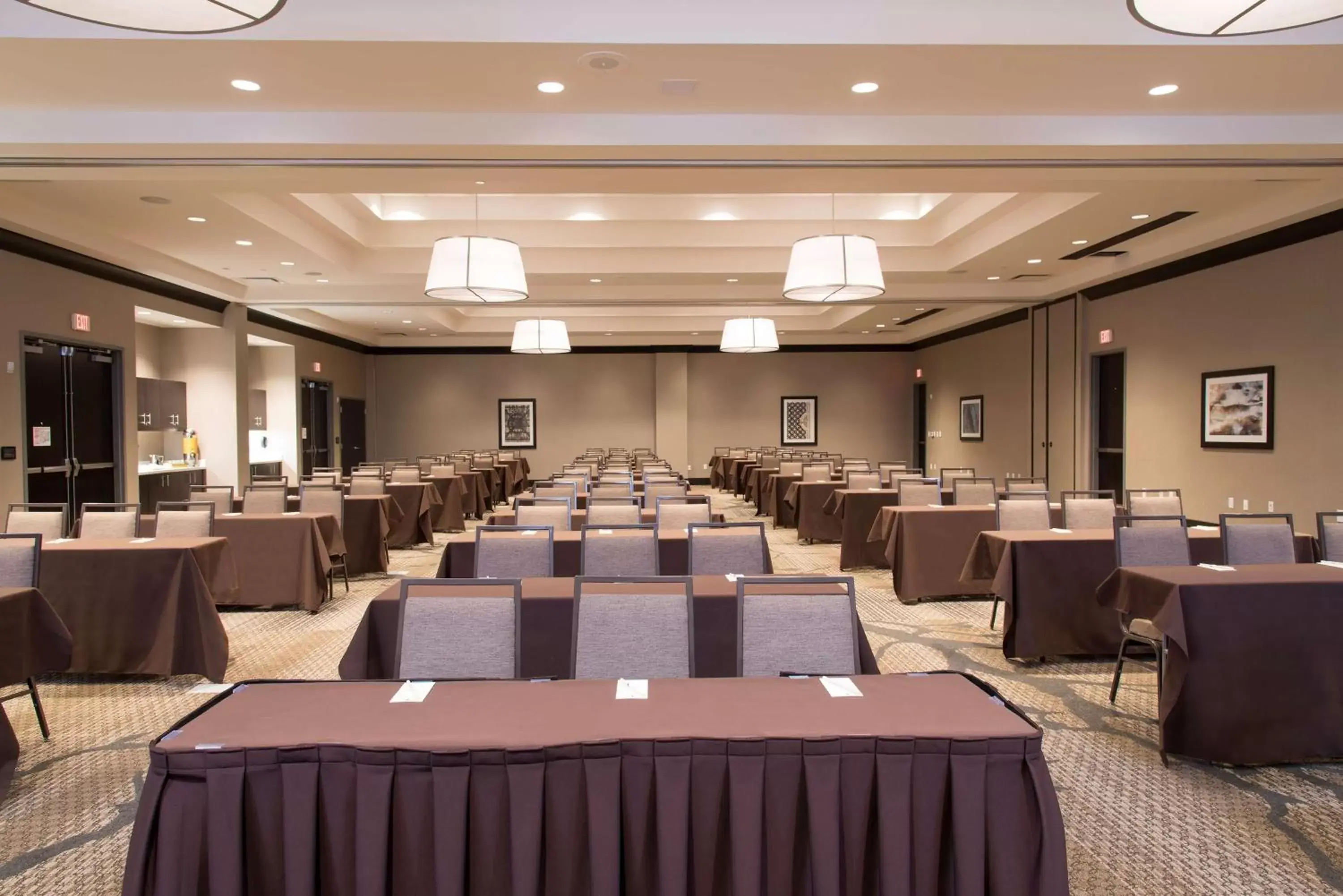 Meeting/conference room in DoubleTree by Hilton Schenectady