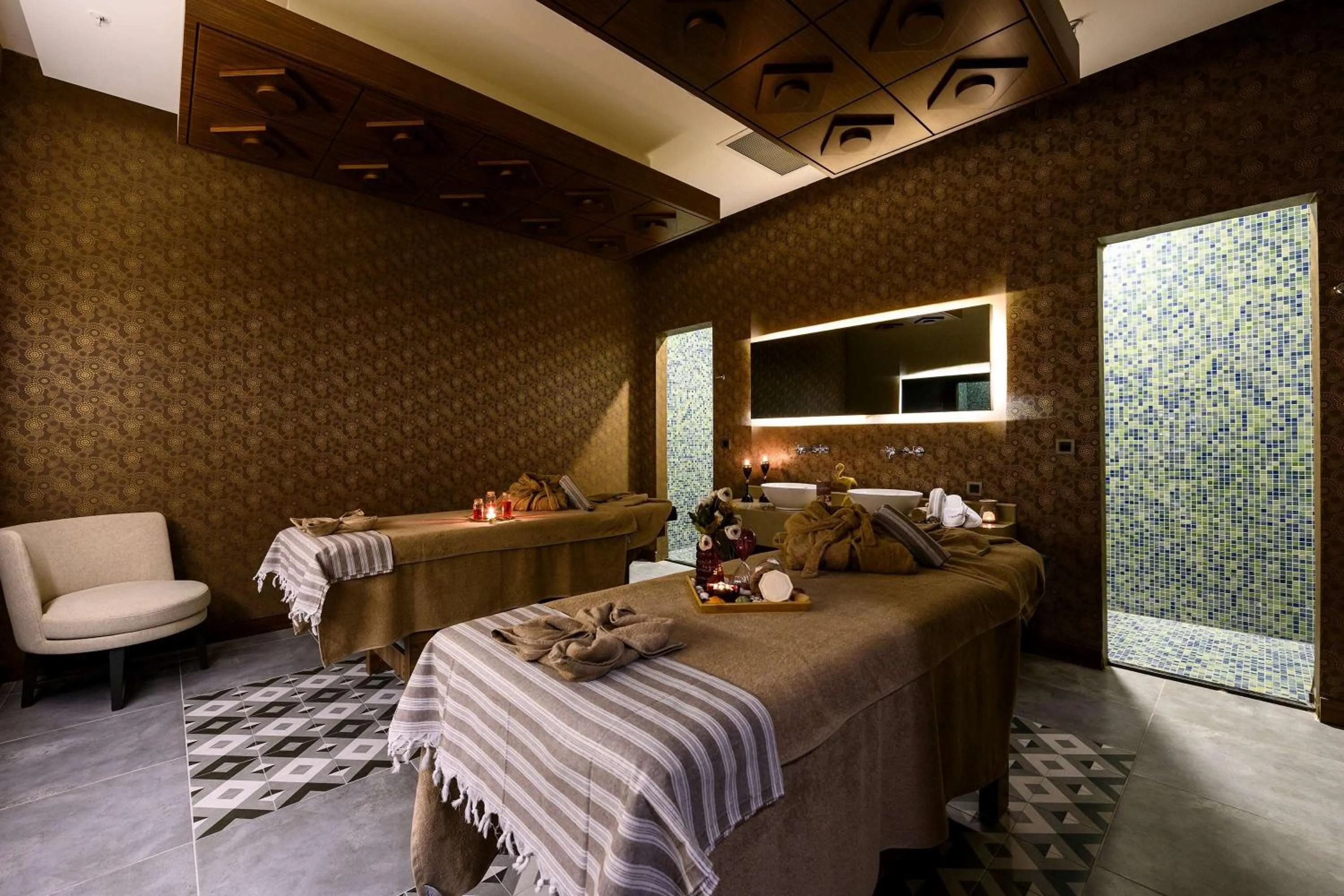 Massage, Bed in La Quinta by Wyndham Istanbul Gunesli