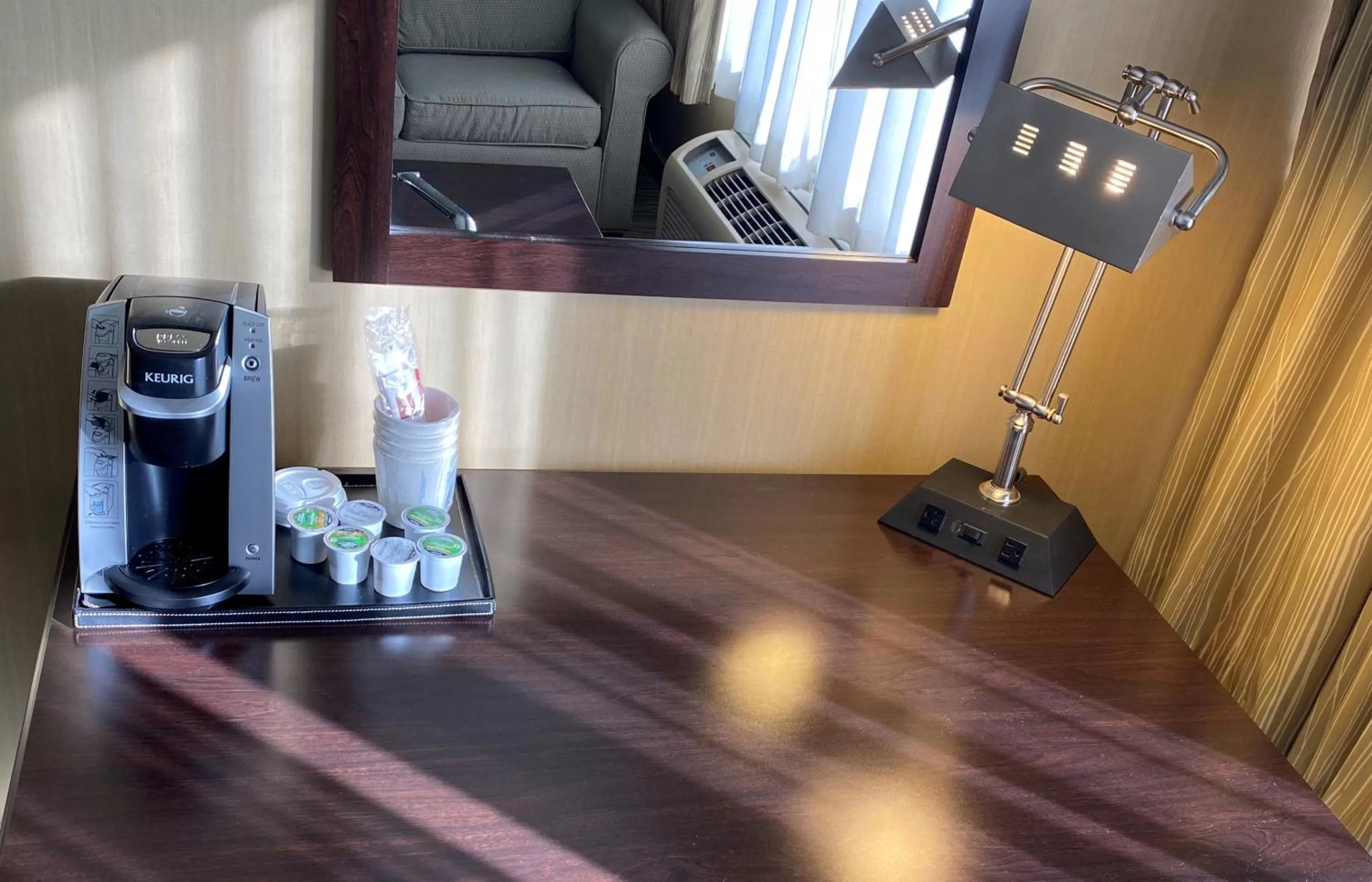 Coffee/tea facilities in Wyndham Garden Ann Arbor