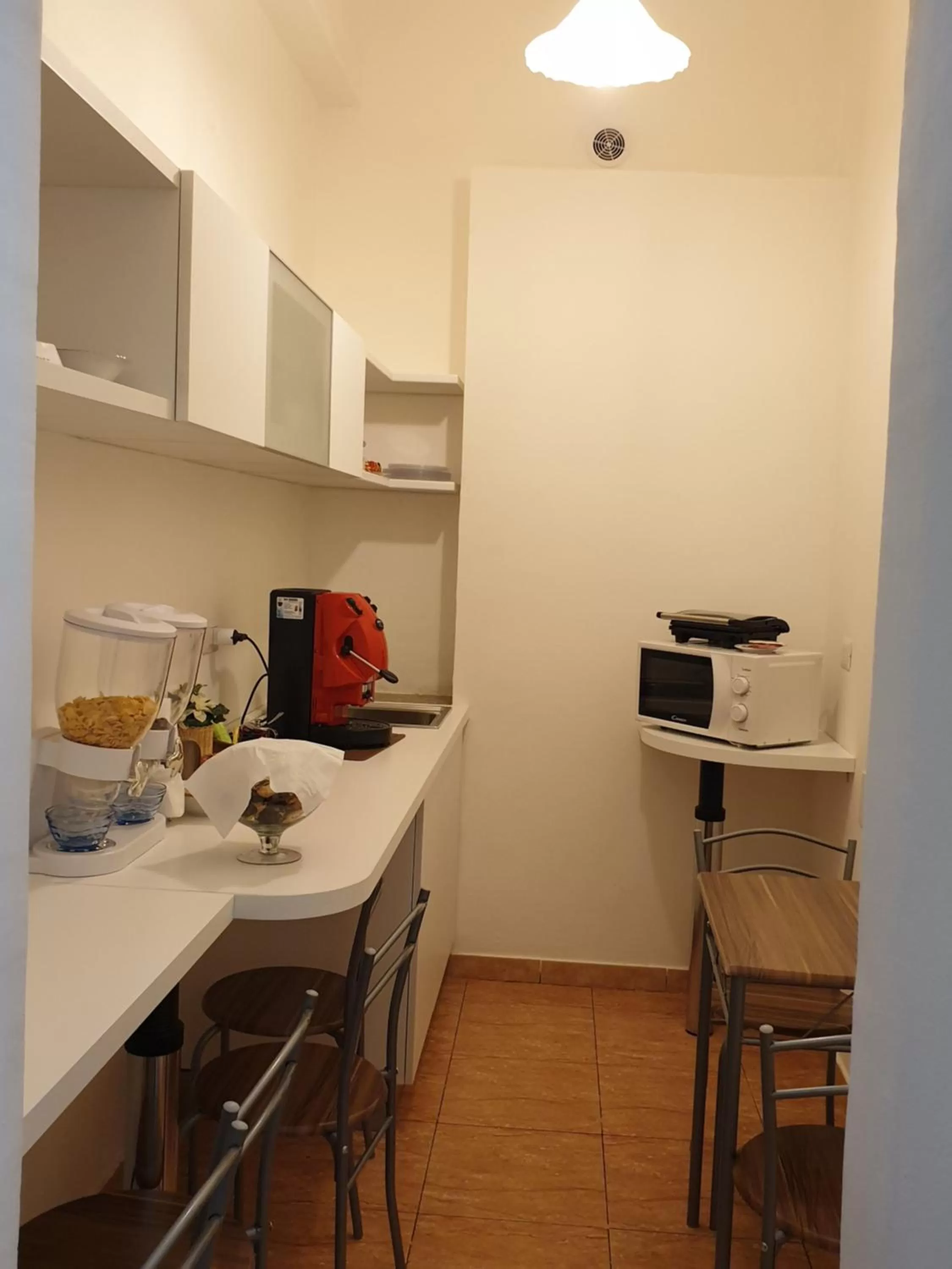 Breakfast, Kitchen/Kitchenette in Beauty House