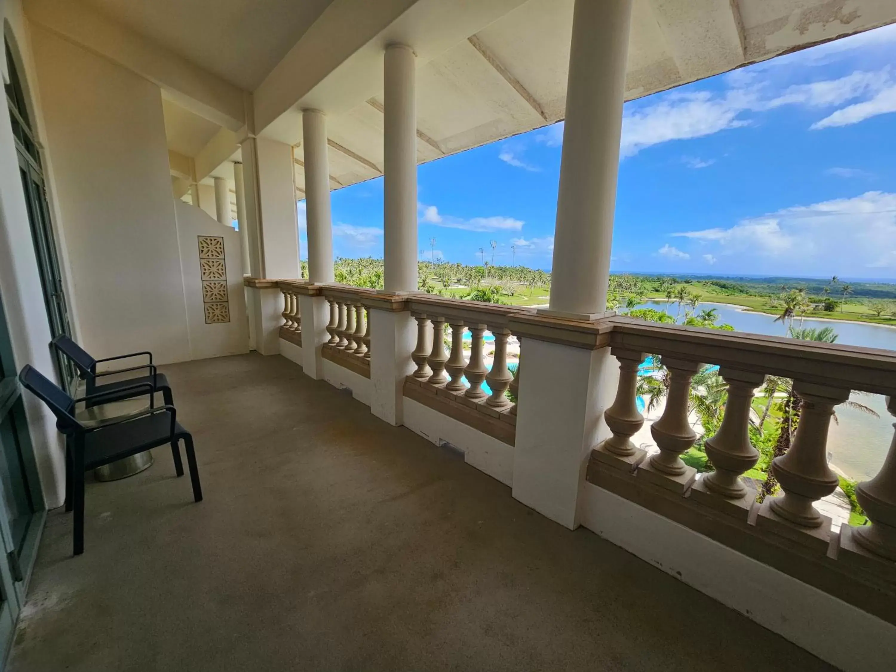 Balcony/Terrace in LeoPalace Resort Guam