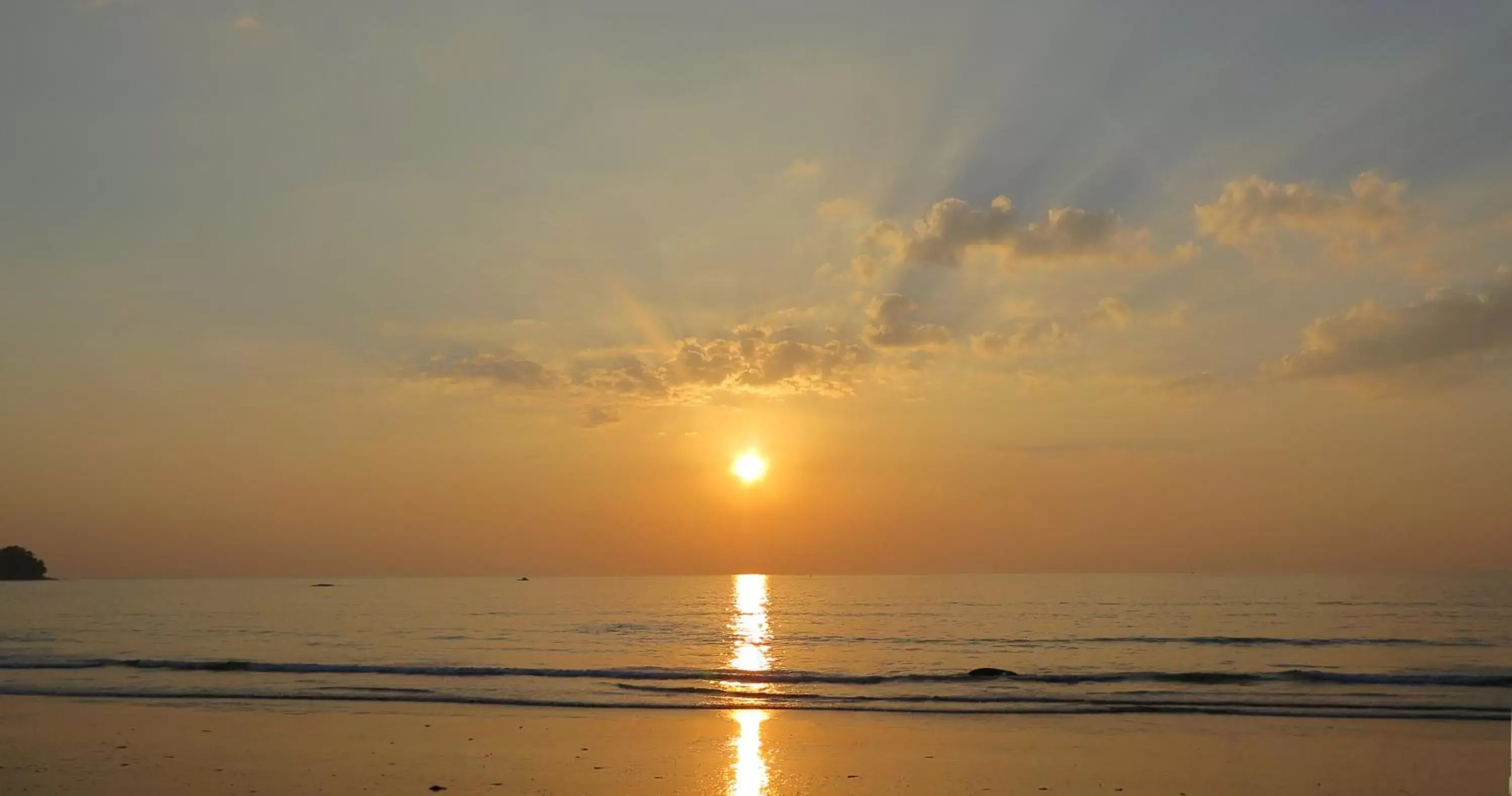 Beach, Sunrise/Sunset in Kokotel Khao Lak Lighthouse - SHA Extra Plus