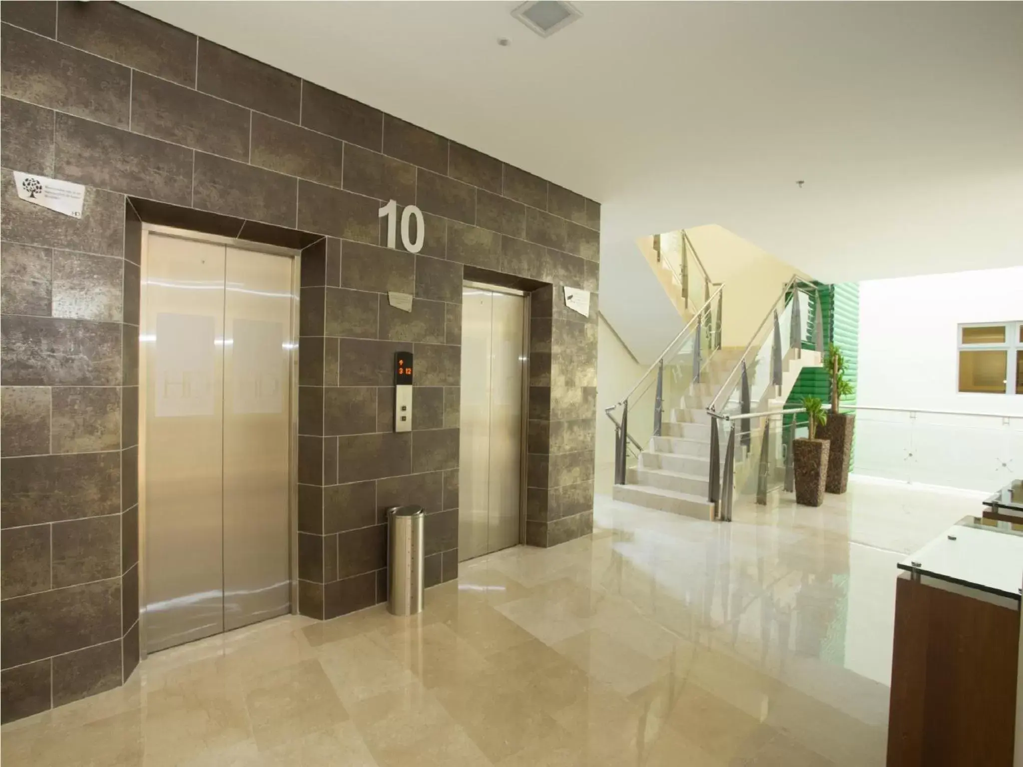 Lobby or reception, Bathroom in Hotel Dorado La 70