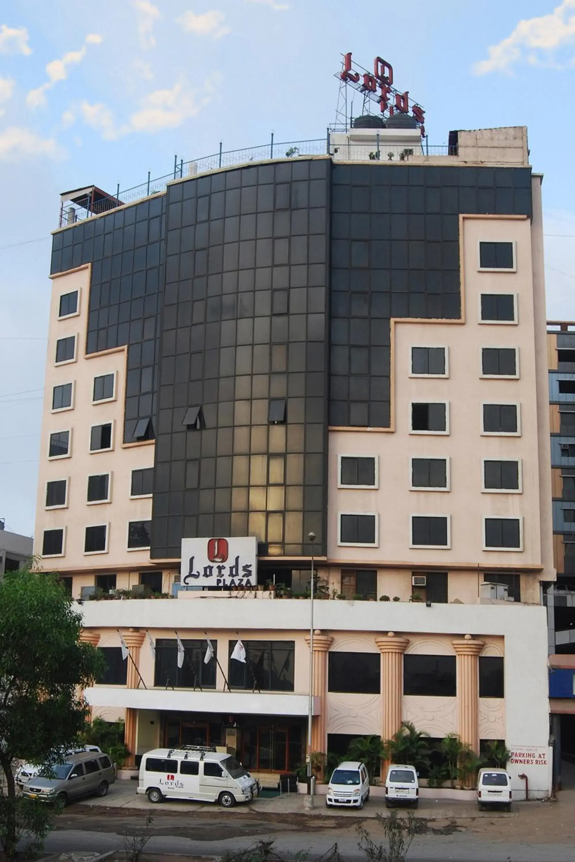 Property Building in Lords Plaza Surat